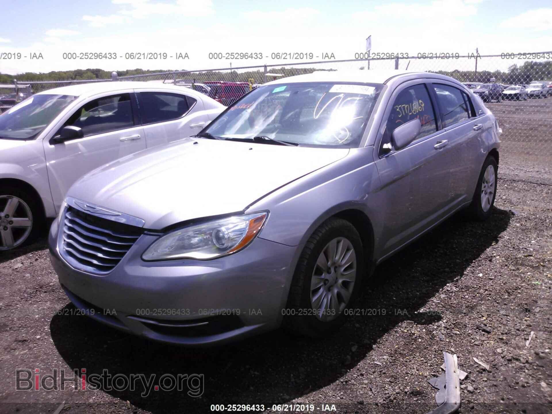 2014 CHRYSLER 200 - VIN: 1C3CCBAB4EN145136 - Photo 2
