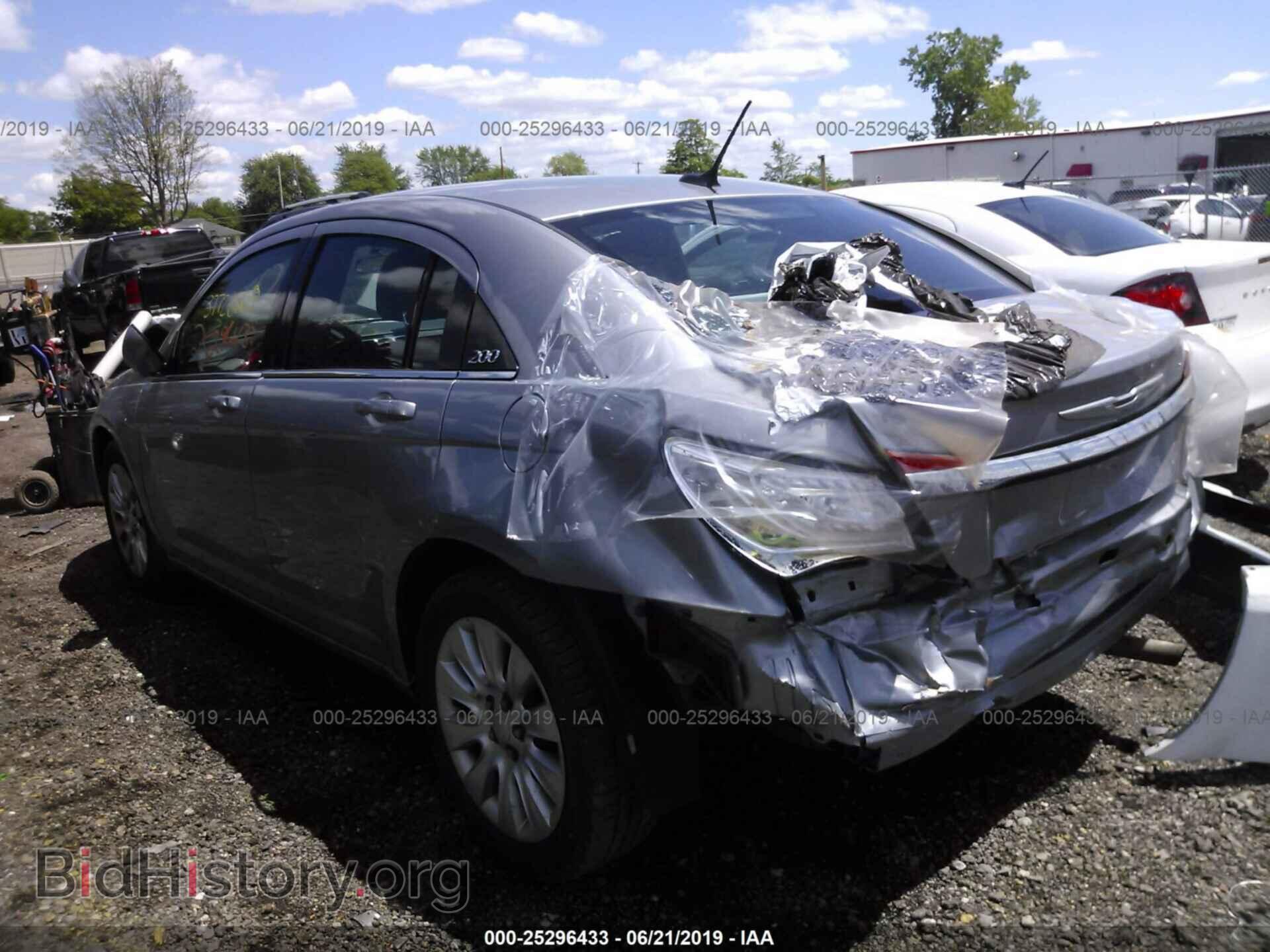 2014 CHRYSLER 200 - VIN: 1C3CCBAB4EN145136 - Photo 3