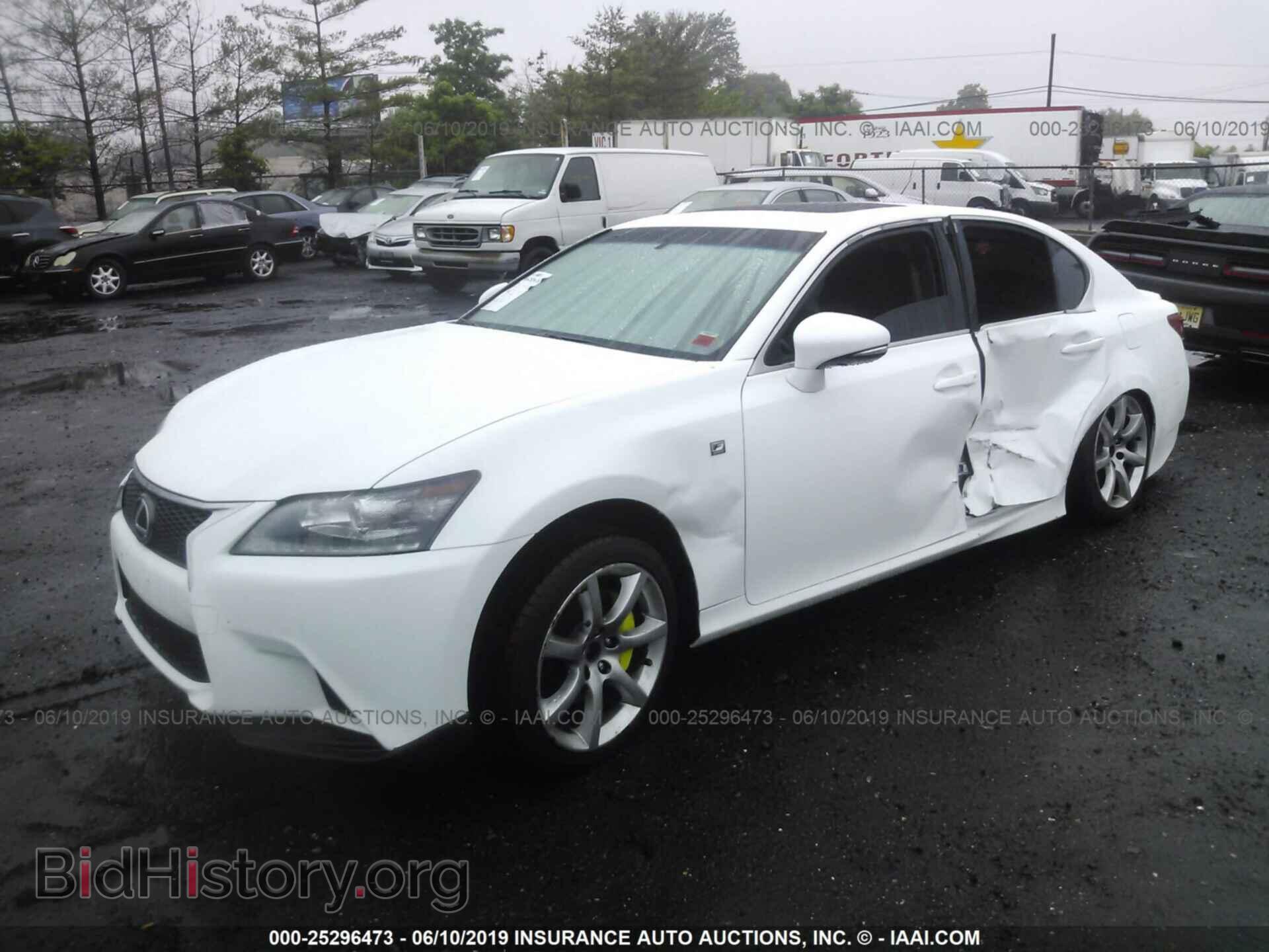 2015 Lexus GS - VIN: JTHCE1BL8FA009638 - Фото 2