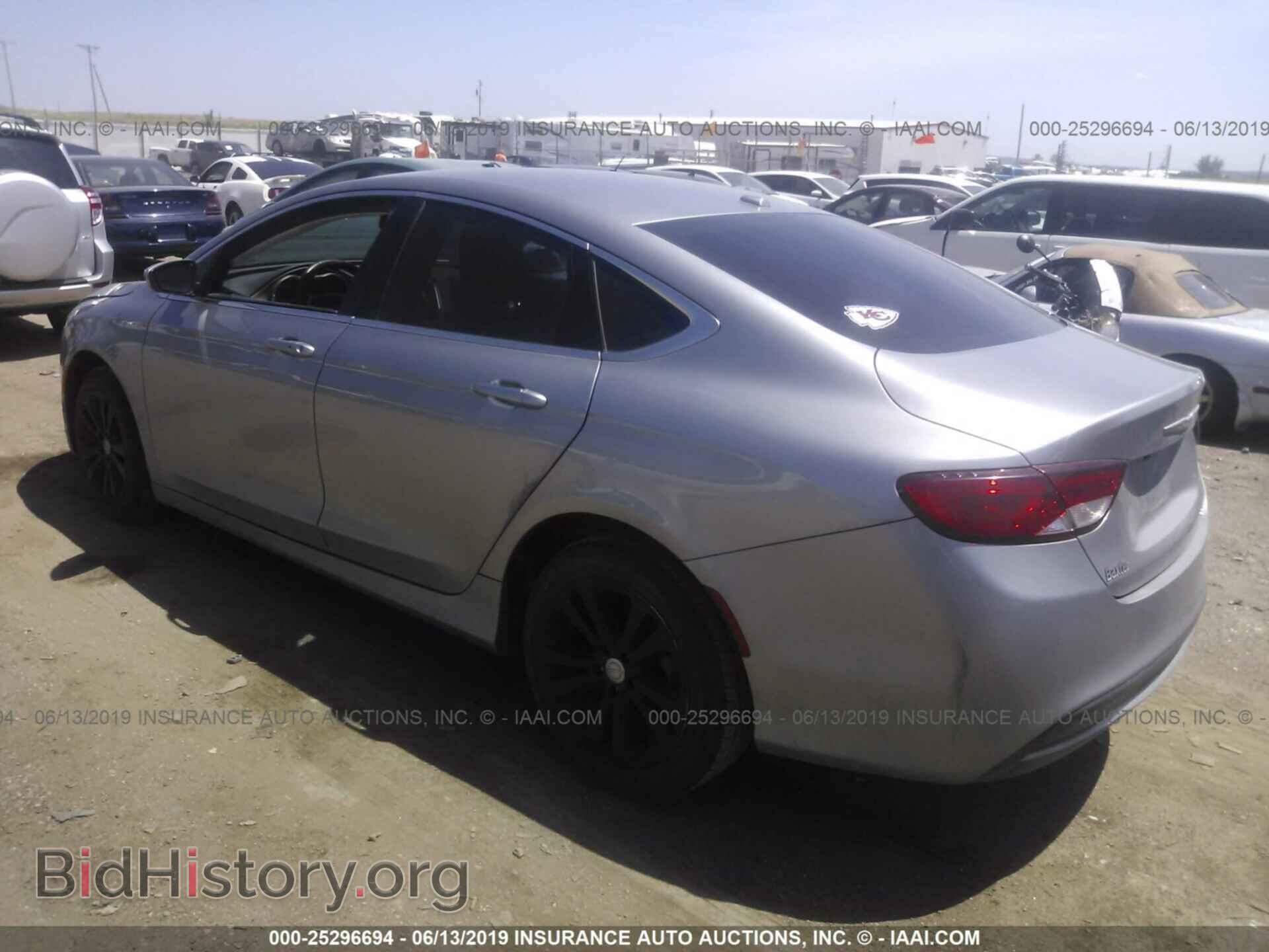 2015 CHRYSLER 200 - VIN: 1C3CCCAB2FN746651 - Photo 3