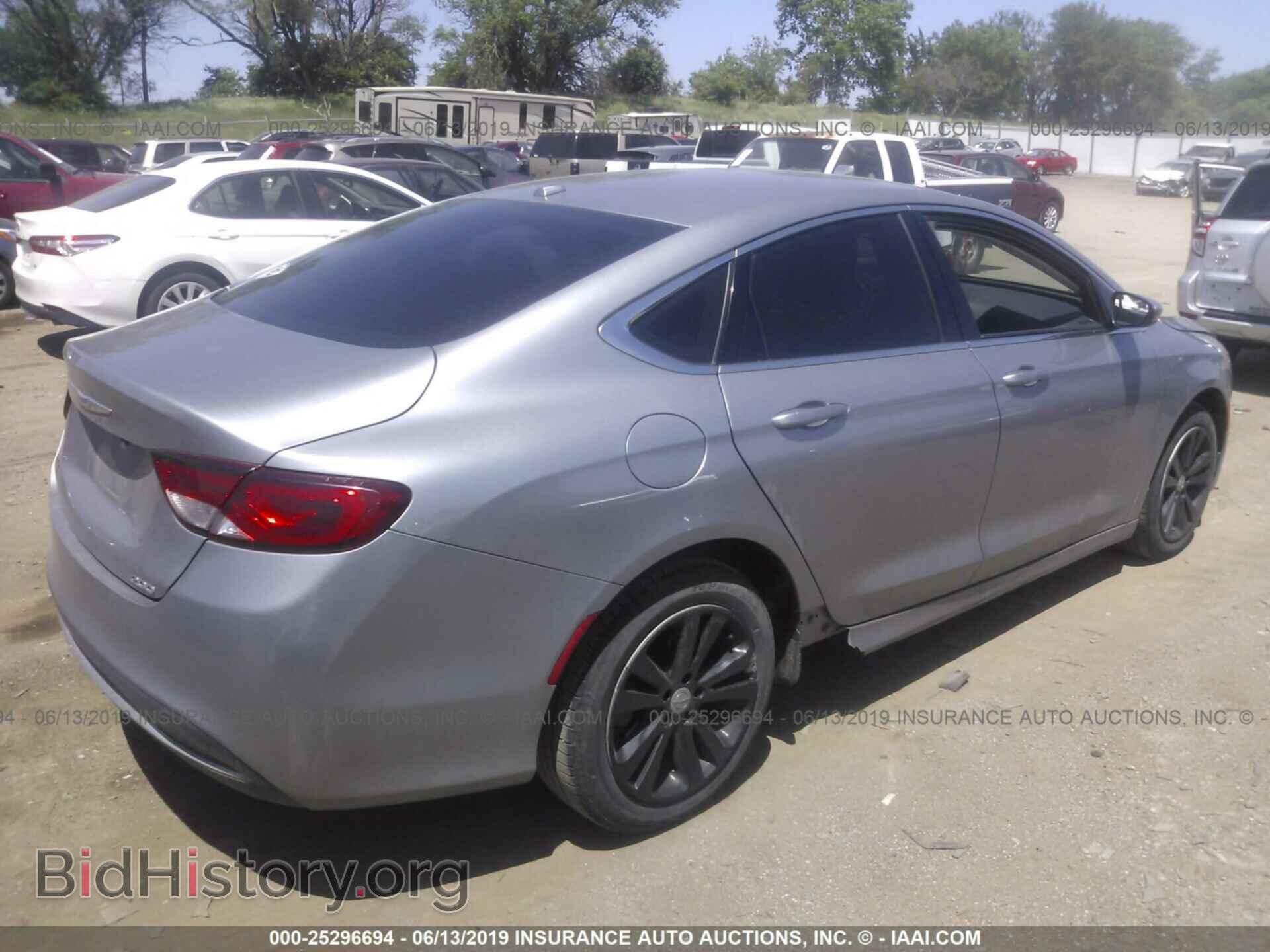 2015 CHRYSLER 200 - VIN: 1C3CCCAB2FN746651 - Photo 4