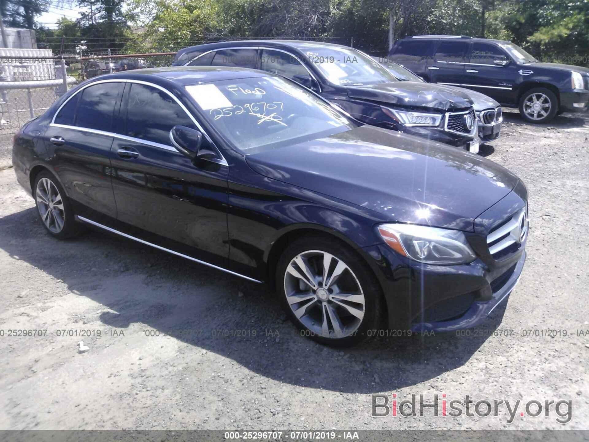 Photo 55SWF4KB6FU020938 - MERCEDES-BENZ C 2015