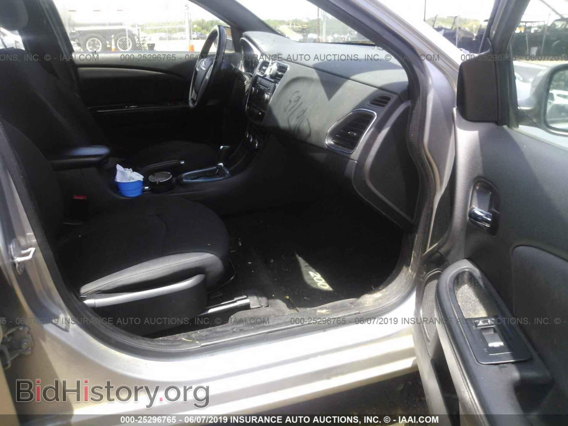 2013 CHRYSLER 200 - VIN: 1C3CCBBB4DN732594 - Фото 5