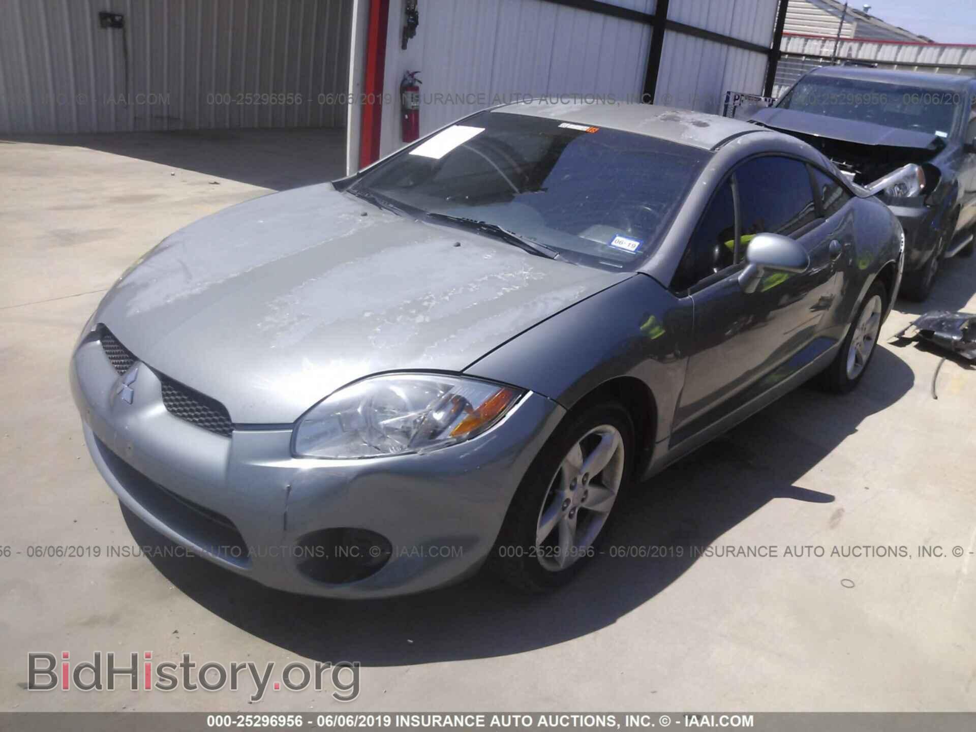 2008 MITSUBISHI ECLIPSE - VIN: 4A3AK24F28E028421 - Photo 2