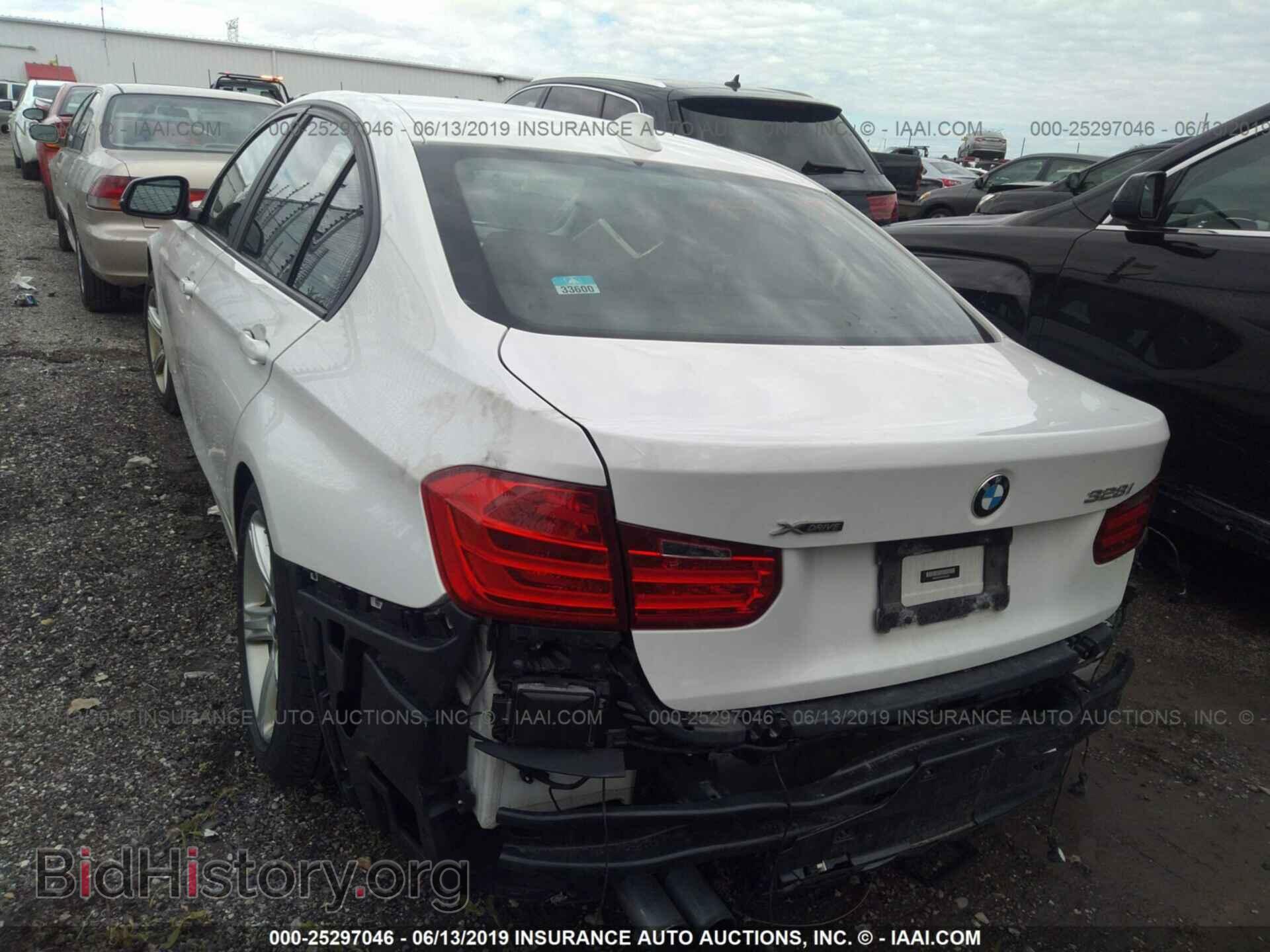 2013 BMW 328 - VIN: WBA3B5C54DF596239 - Фото 3