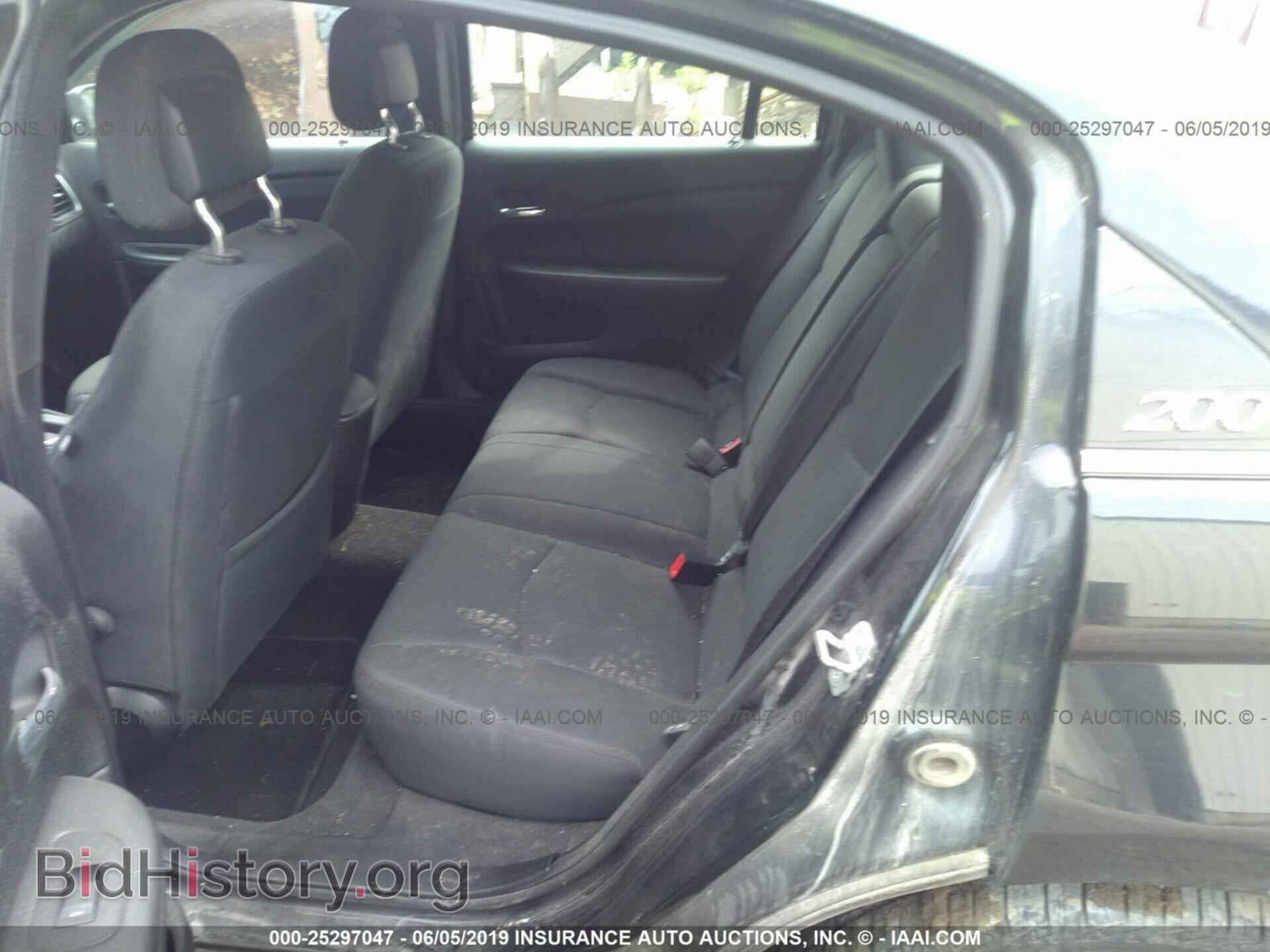 2011 CHRYSLER 200 - VIN: 1C3BC1FG8BN505966 - Фото 8