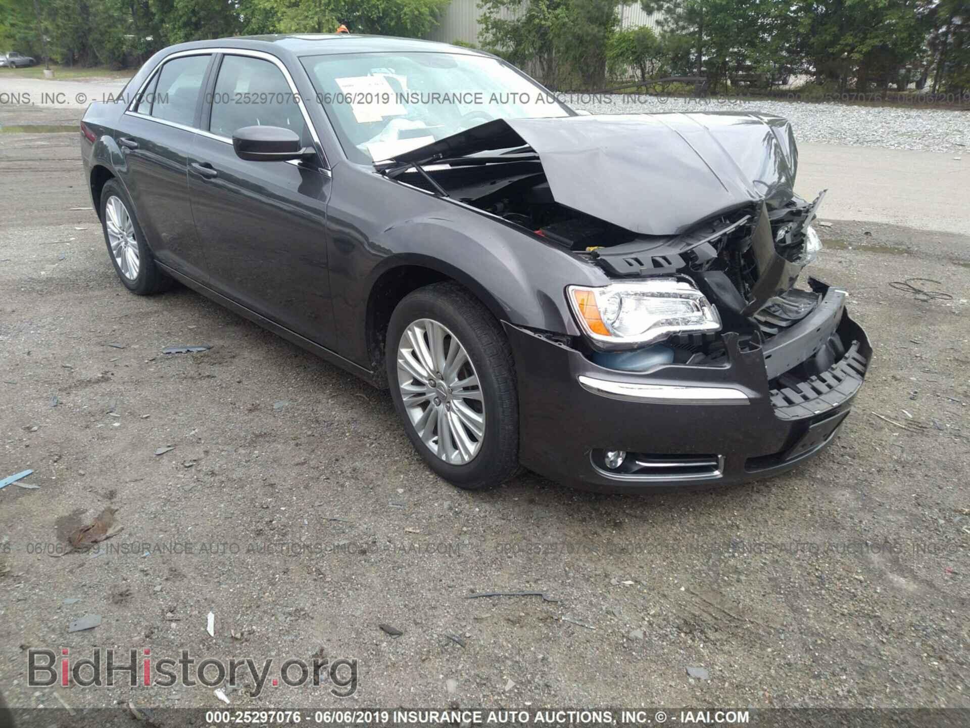 Фотография 2C3CCARG8EH255710 - CHRYSLER 300 2014