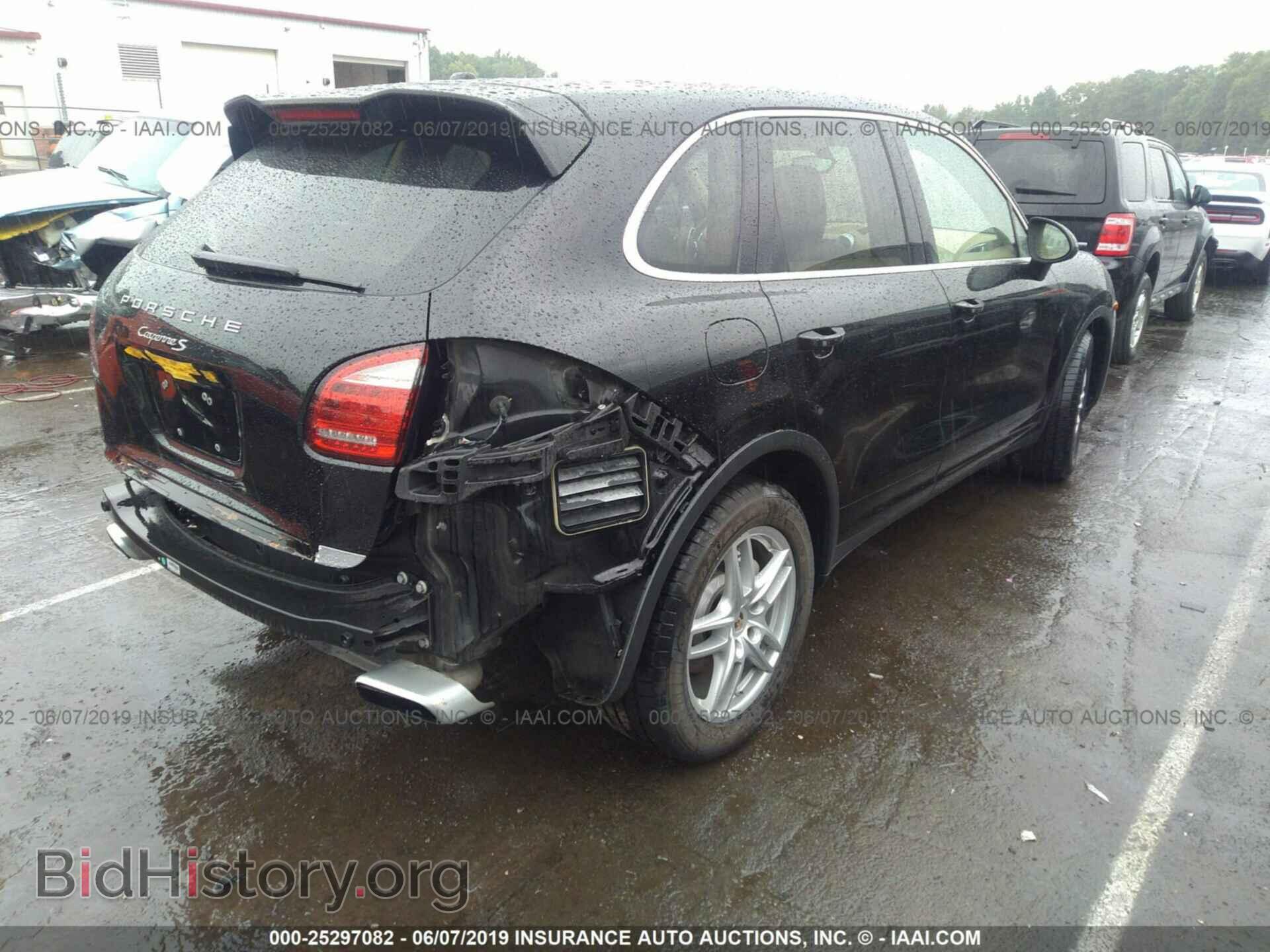 2011 PORSCHE CAYENNE - VIN: WP1AB2A26BLA42912 - Фото 4