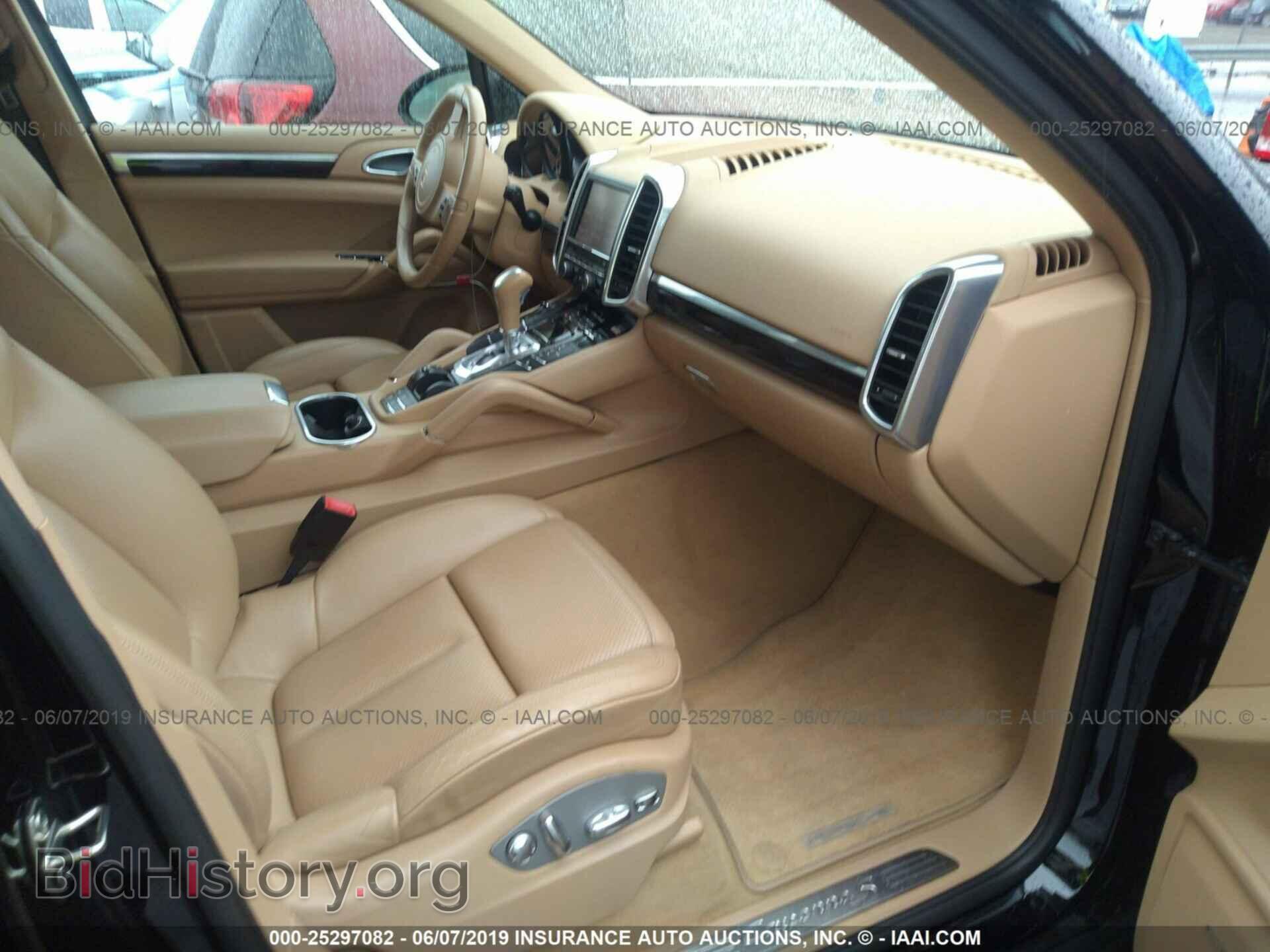 2011 PORSCHE CAYENNE - VIN: WP1AB2A26BLA42912 - Фото 5