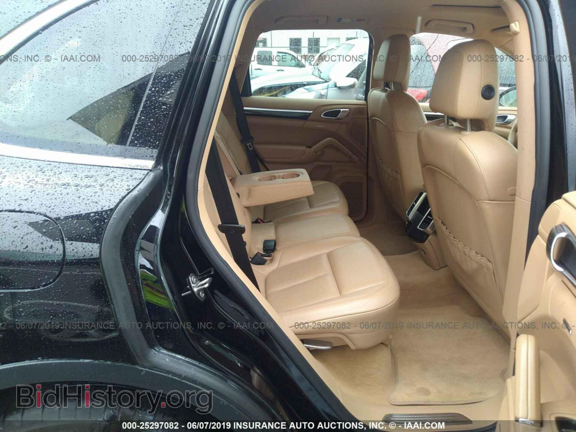 2011 PORSCHE CAYENNE - VIN: WP1AB2A26BLA42912 - Фото 8