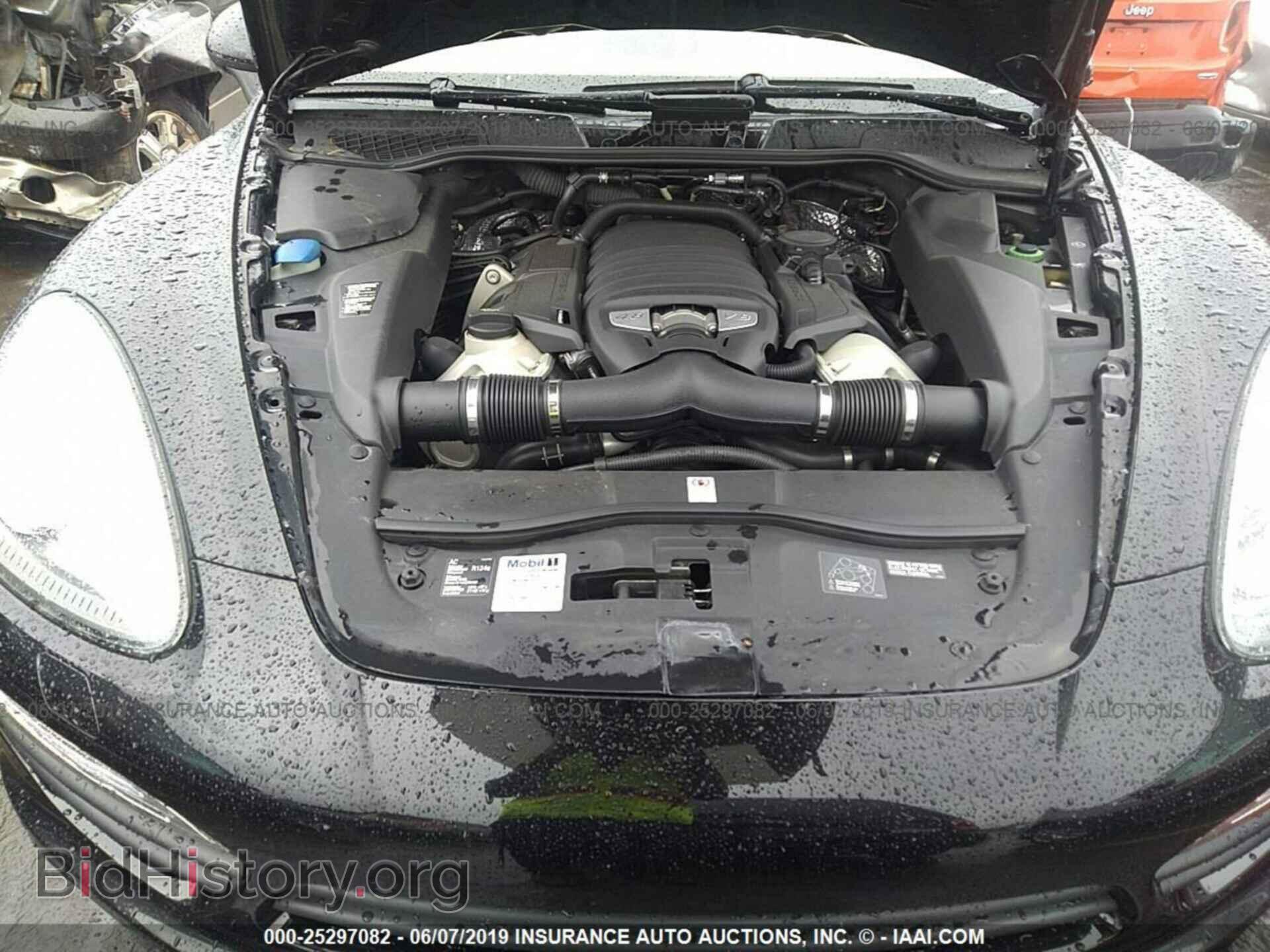 2011 PORSCHE CAYENNE - VIN: WP1AB2A26BLA42912 - Фото 10