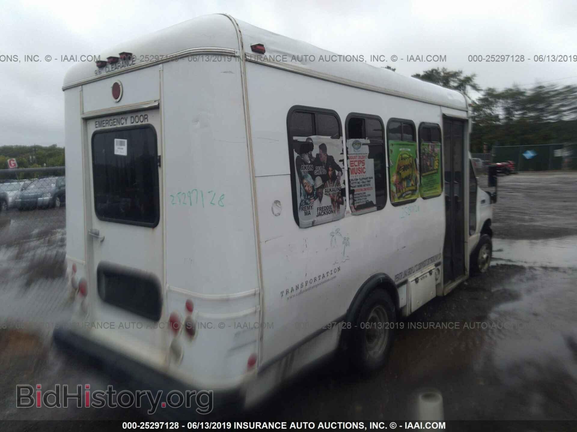 2007 FORD ECONOLINE - VIN: 1FDSE35L77DA20064 - Фото 4