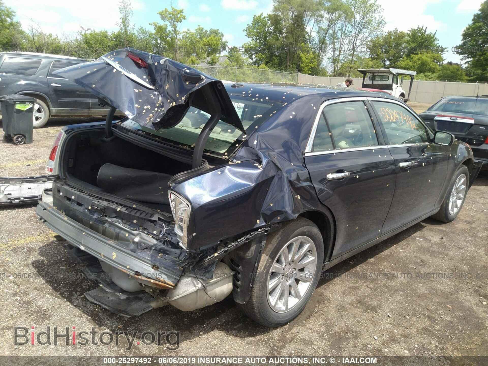 2011 CHRYSLER 300 - VIN: 2C3CA5CG0BH526454 - Фото 6