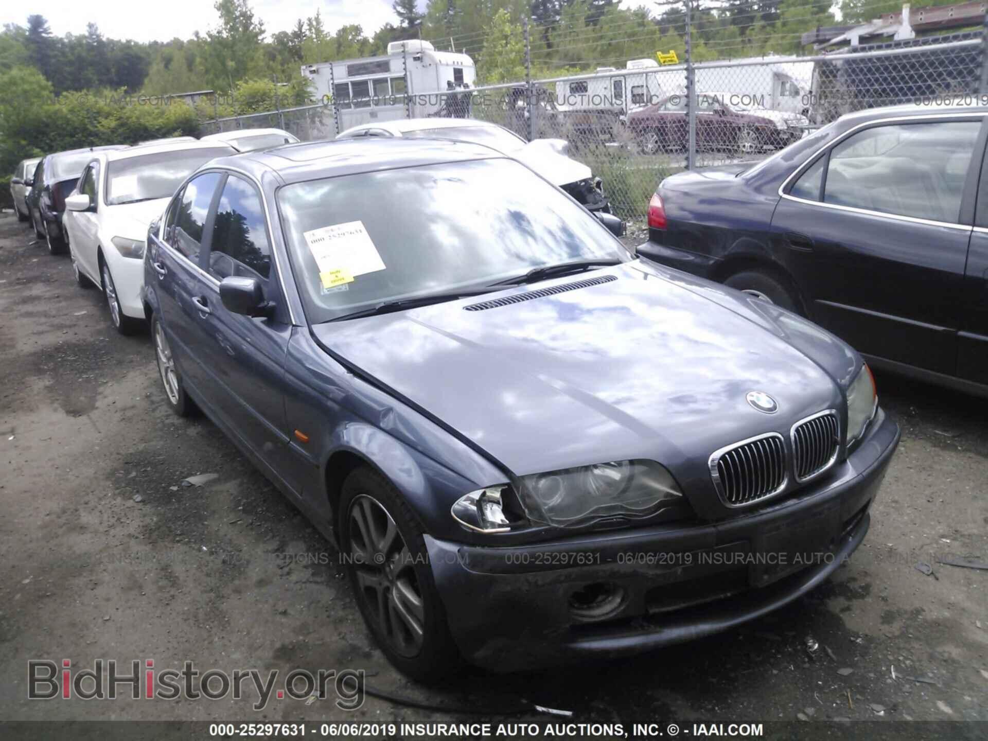 Photo WBAAV53471JS96967 - BMW 330 2001