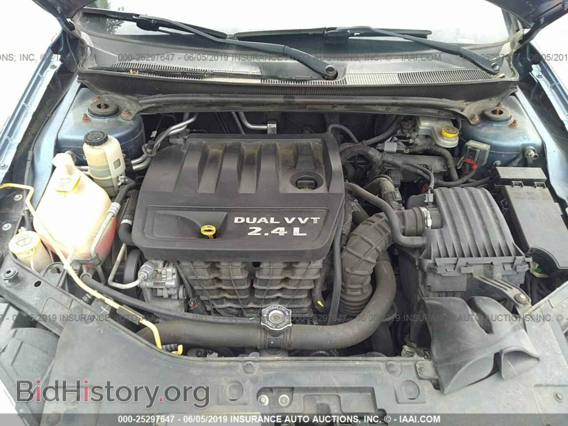 2011 CHRYSLER 200 - VIN: 1C3BC1FB9BN604400 - Фото 10