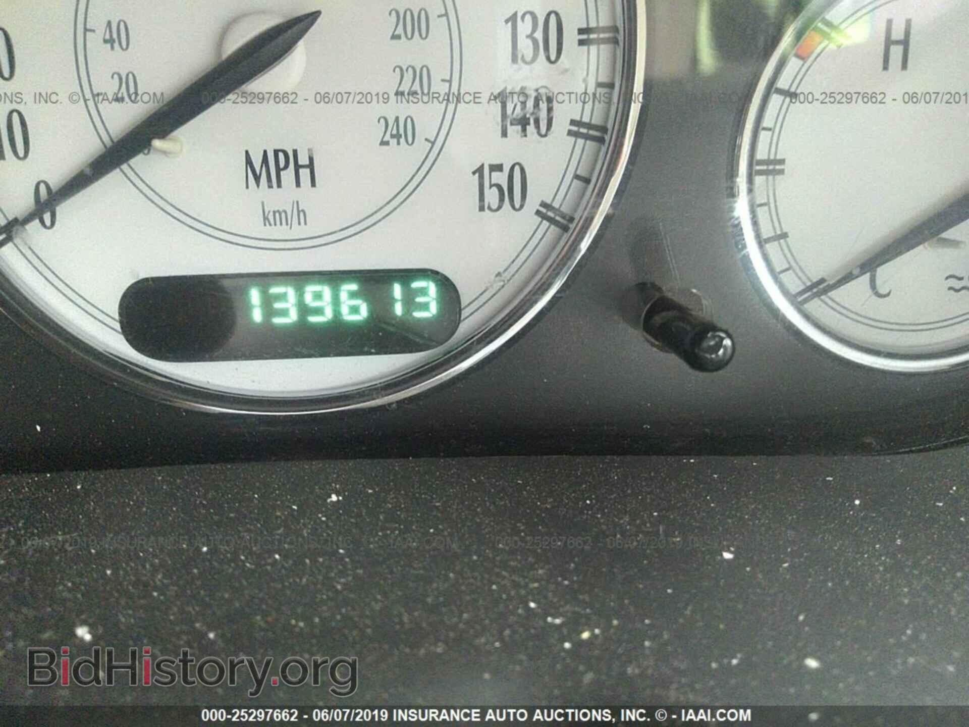 2003 CHRYSLER 300M - VIN: 2C3AE76K13H536595 - Фото 7