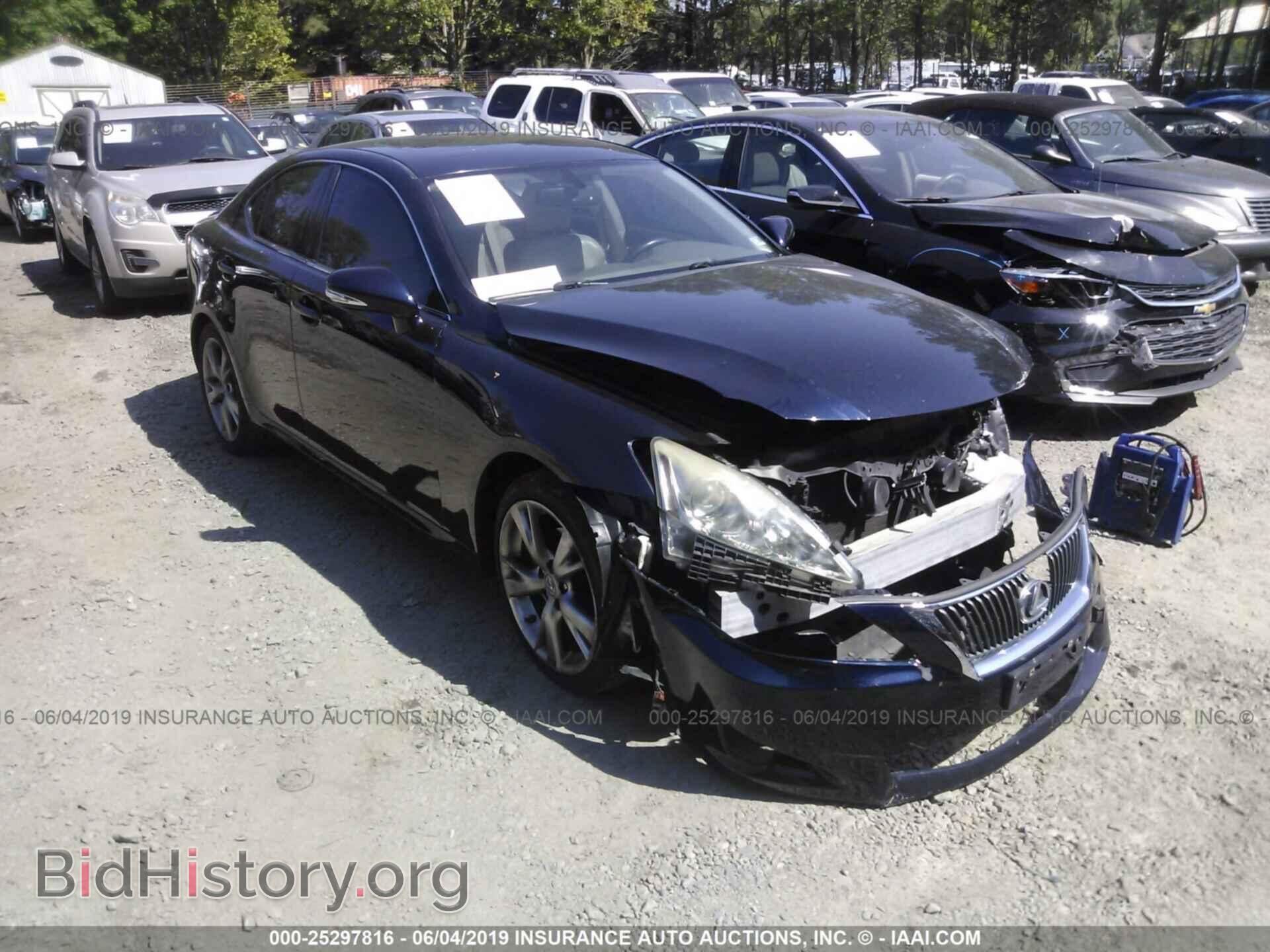 Photo JTHBF5C20A5124161 - LEXUS IS 2010