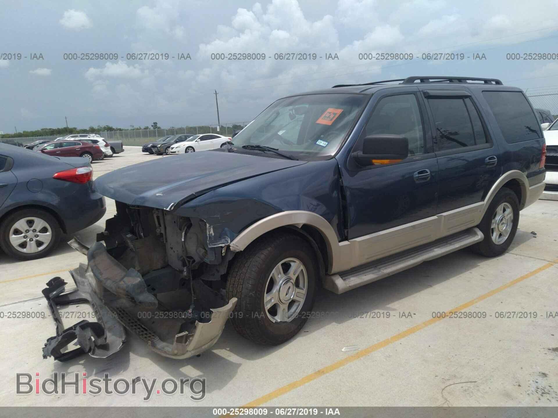 2006 FORD EXPEDITION - VIN: 1FMPU17536LA69018 - Photo 2