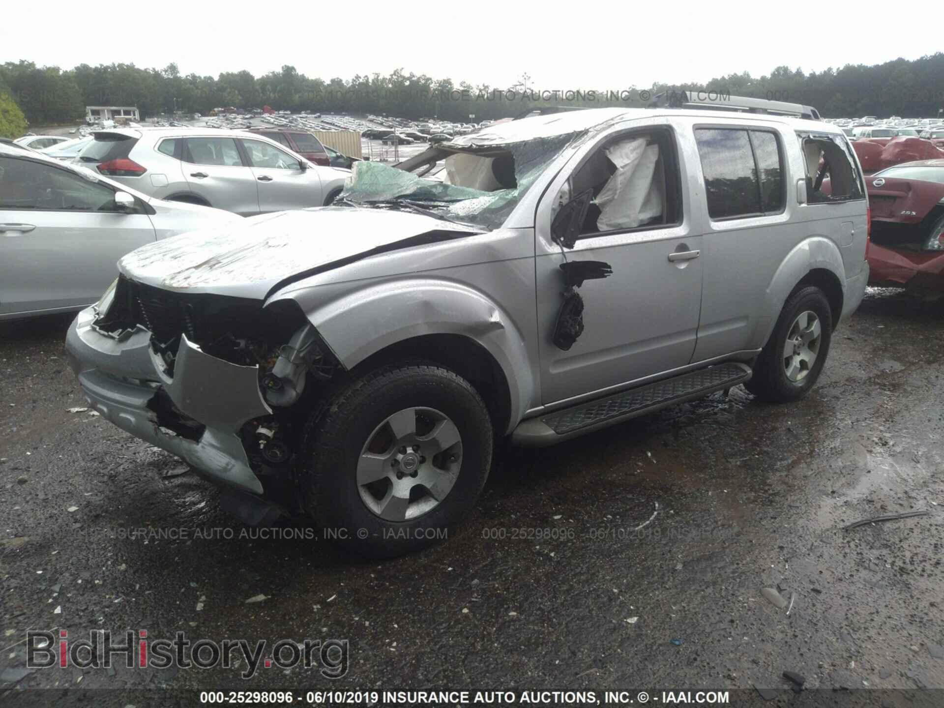 2011 NISSAN PATHFINDER - VIN: 5N1AR1NN8BC623240 - Фото 2