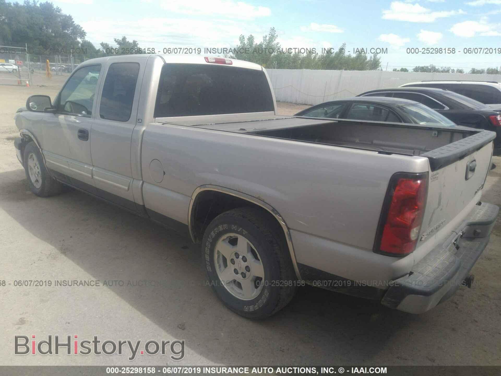 2005 CHEVROLET SILVERADO - VIN: 2GCEC19T351152785 - Фото 3