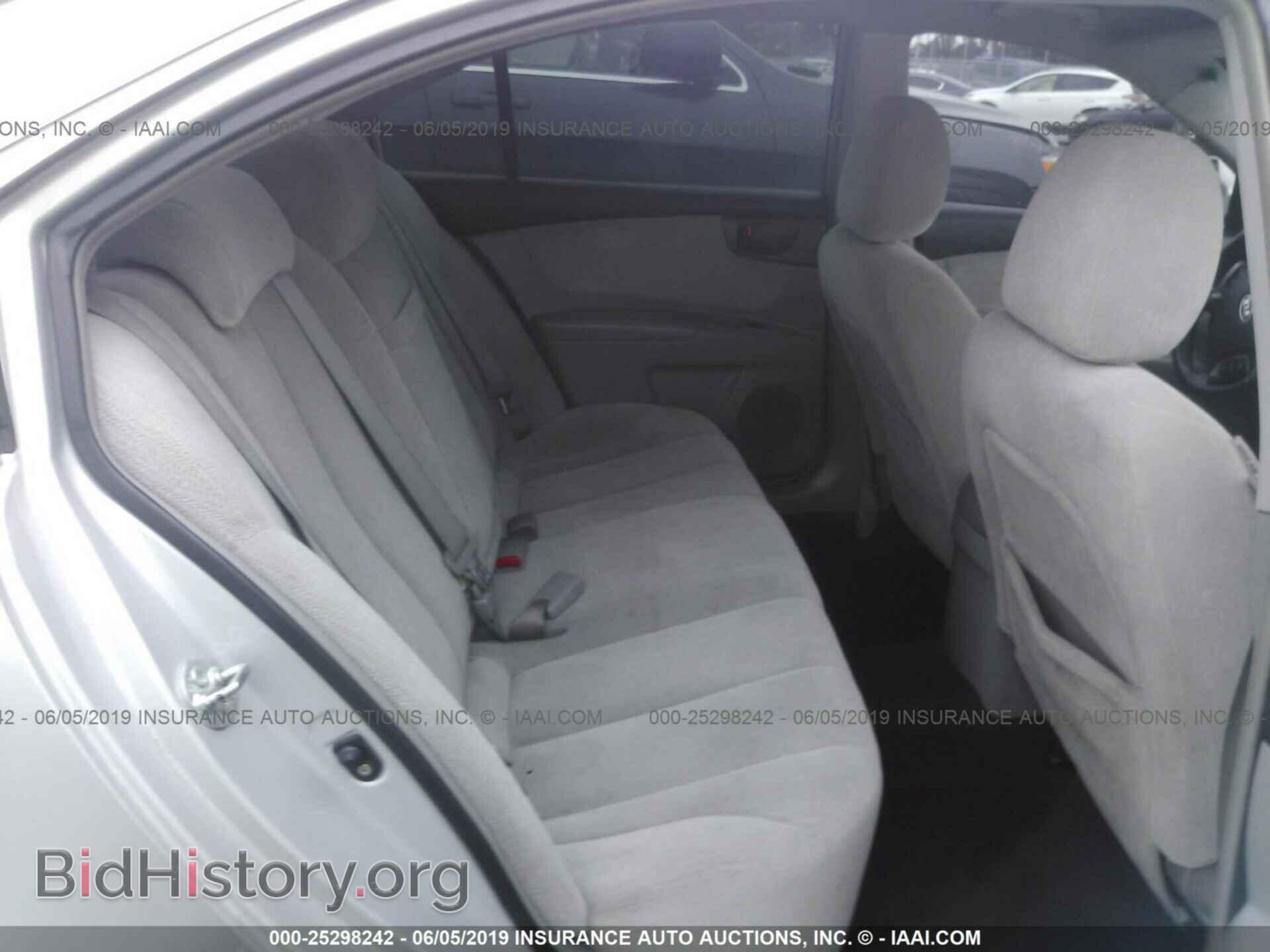 2007 KIA OPTIMA - VIN: KNAGE123875153068 - Фото 8