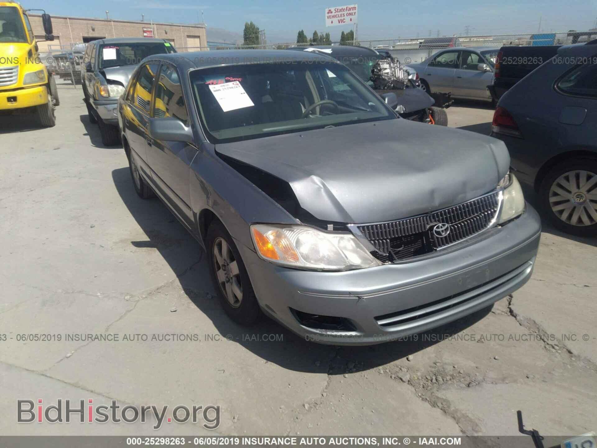 Photo 4T1BF28B52U247191 - TOYOTA AVALON 2002