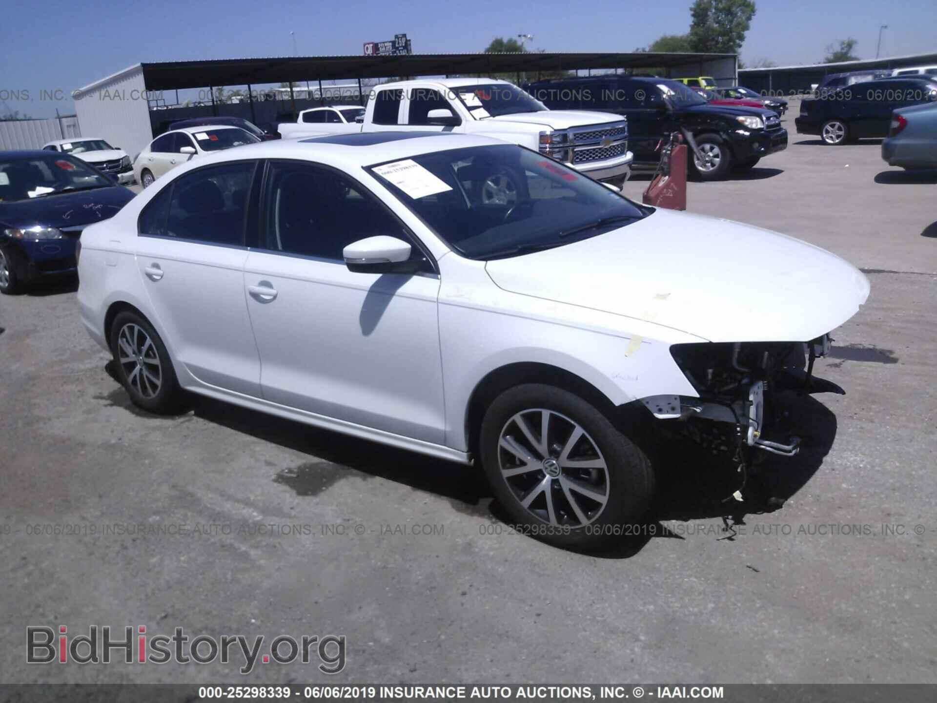 Фотография 3VWDB7AJ0HM395251 - VOLKSWAGEN JETTA 2017