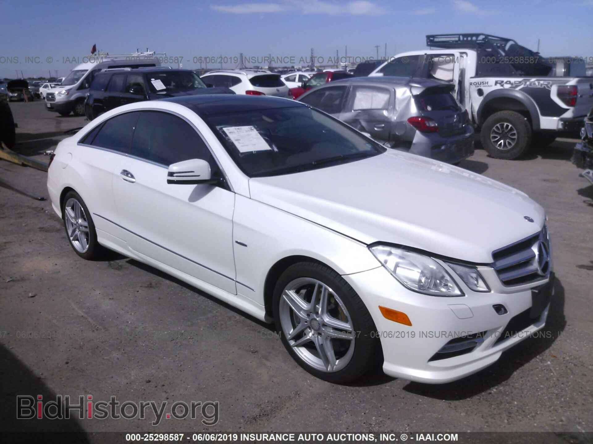 Photo WDDKJ7DB2CF149740 - MERCEDES-BENZ E 2012