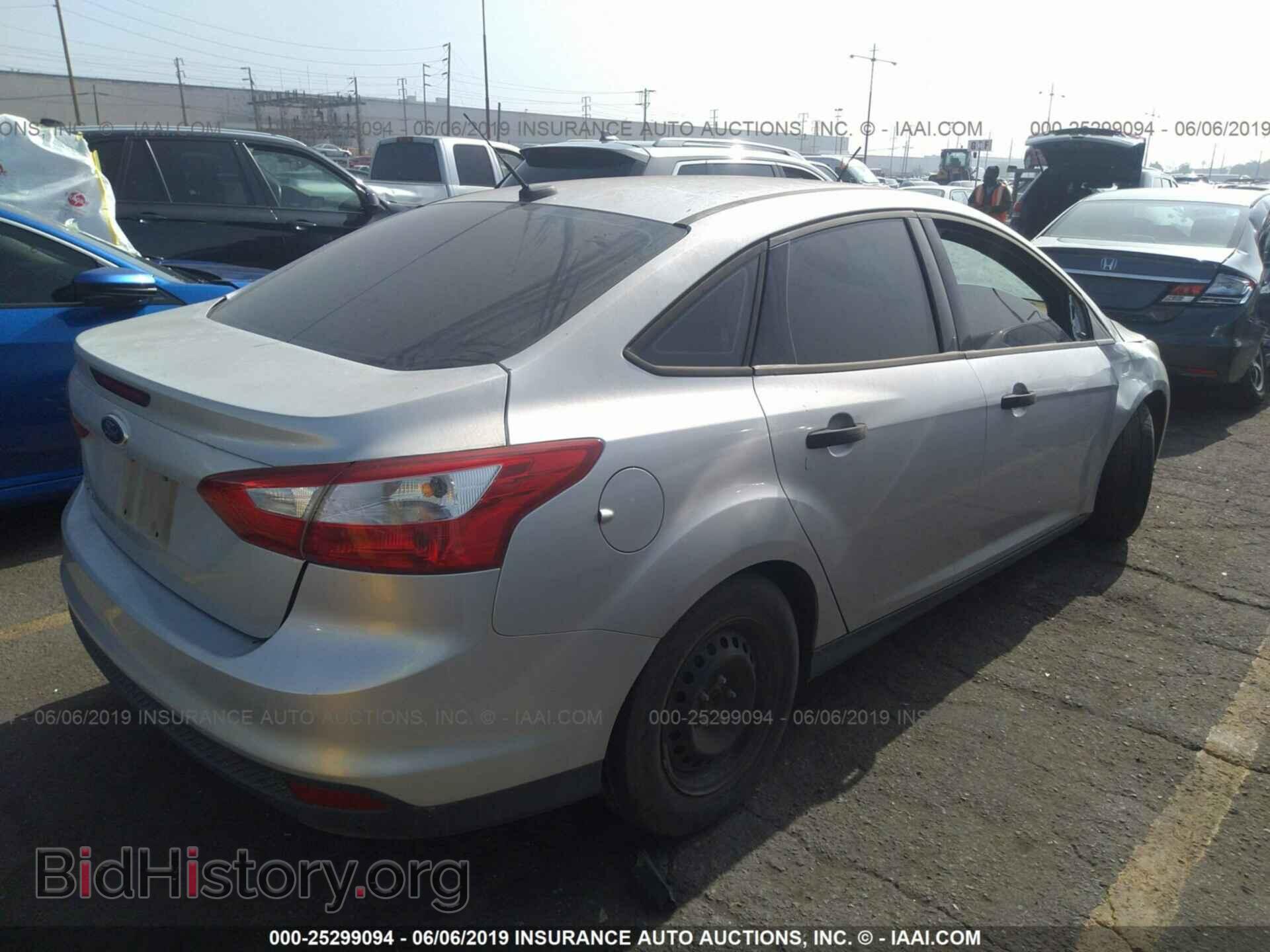 2014 FORD FOCUS - VIN: 1FADP3E23EL210743 - Photo 4