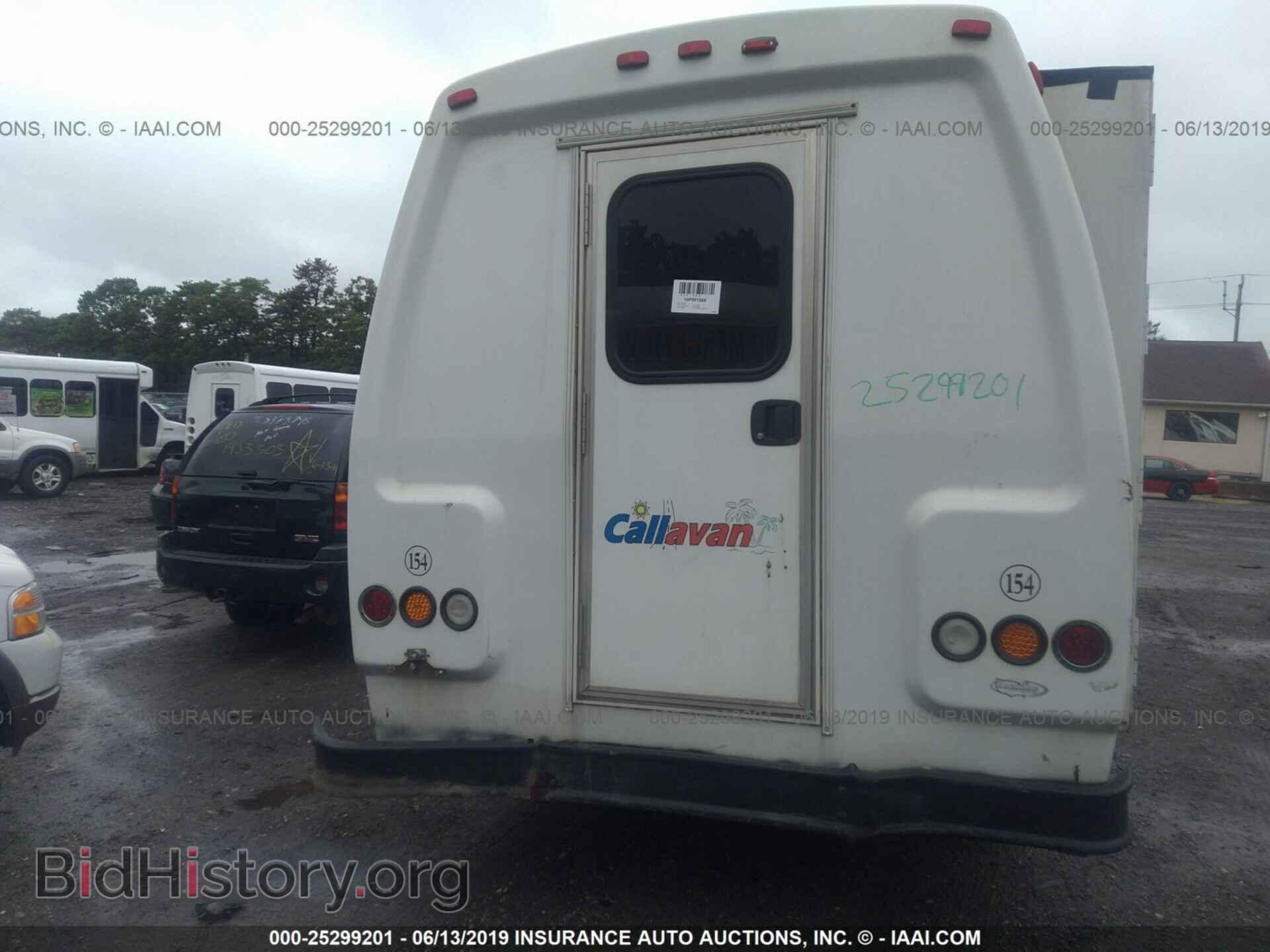 2008 FORD ECONOLINE - VIN: 1FDWE35LX8DA64286 - Фото 8