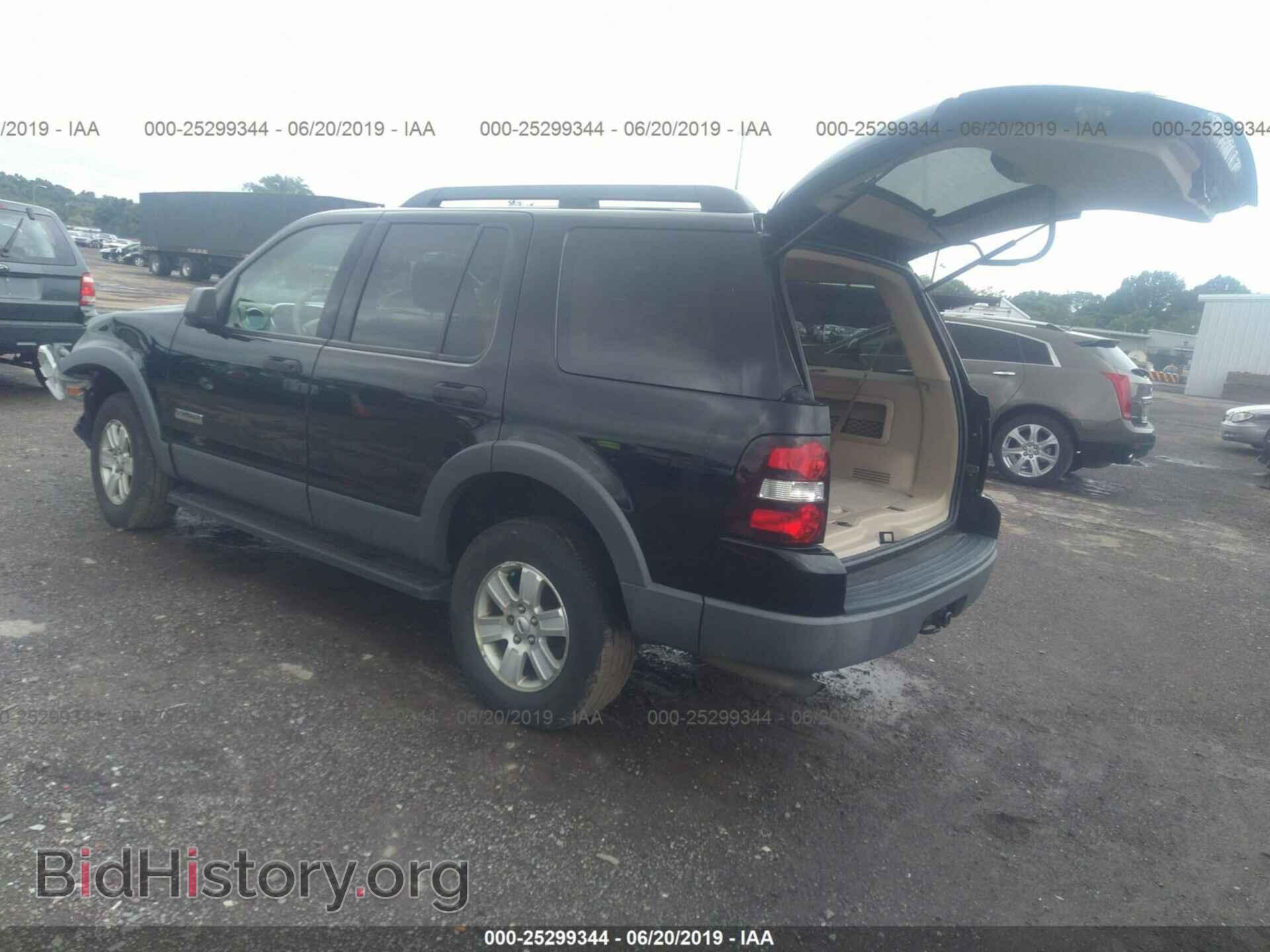 2006 FORD EXPLORER - VIN: 1FMEU73E16UB02172 - Фото 3