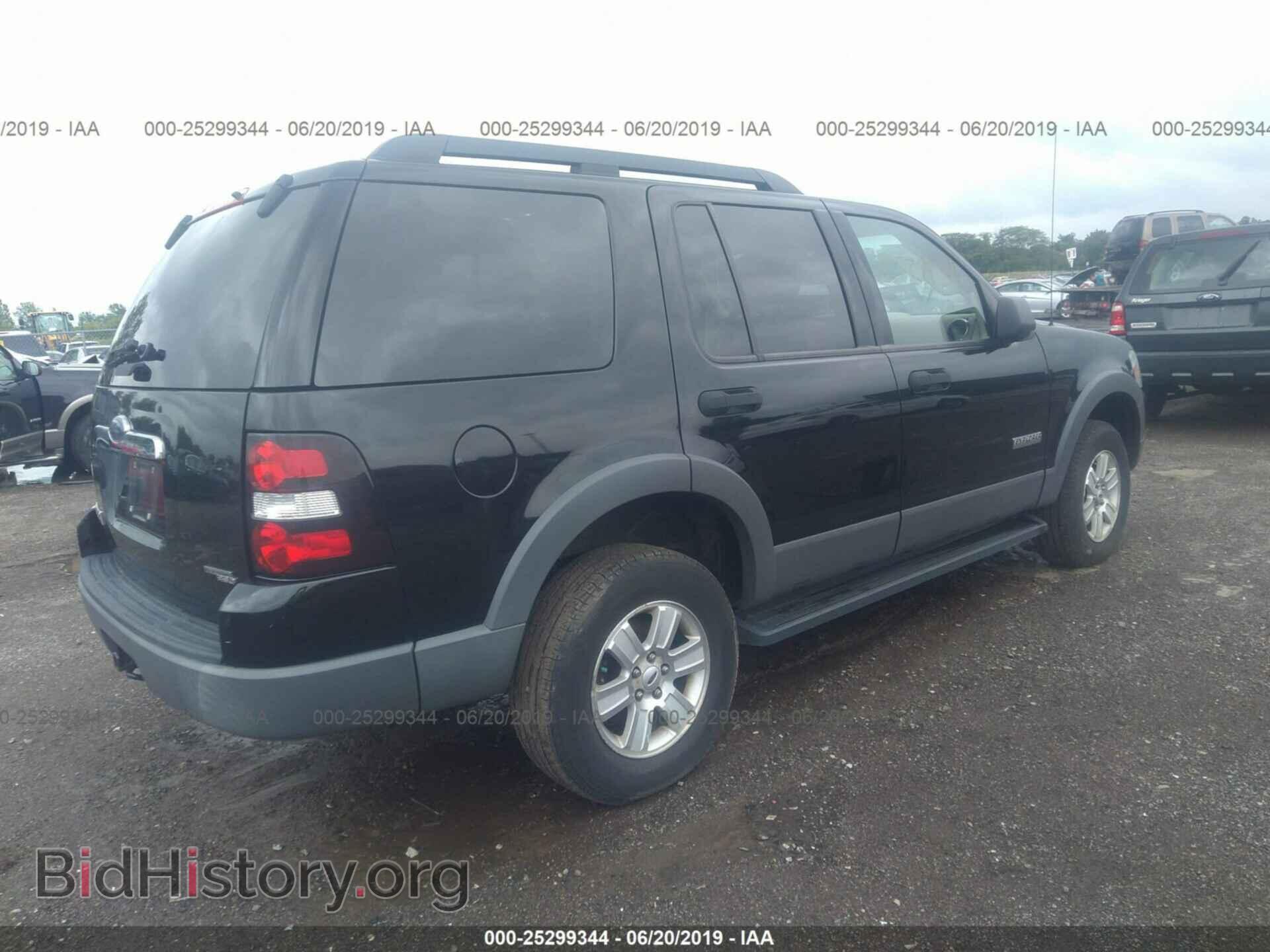 2006 FORD EXPLORER - VIN: 1FMEU73E16UB02172 - Фото 4