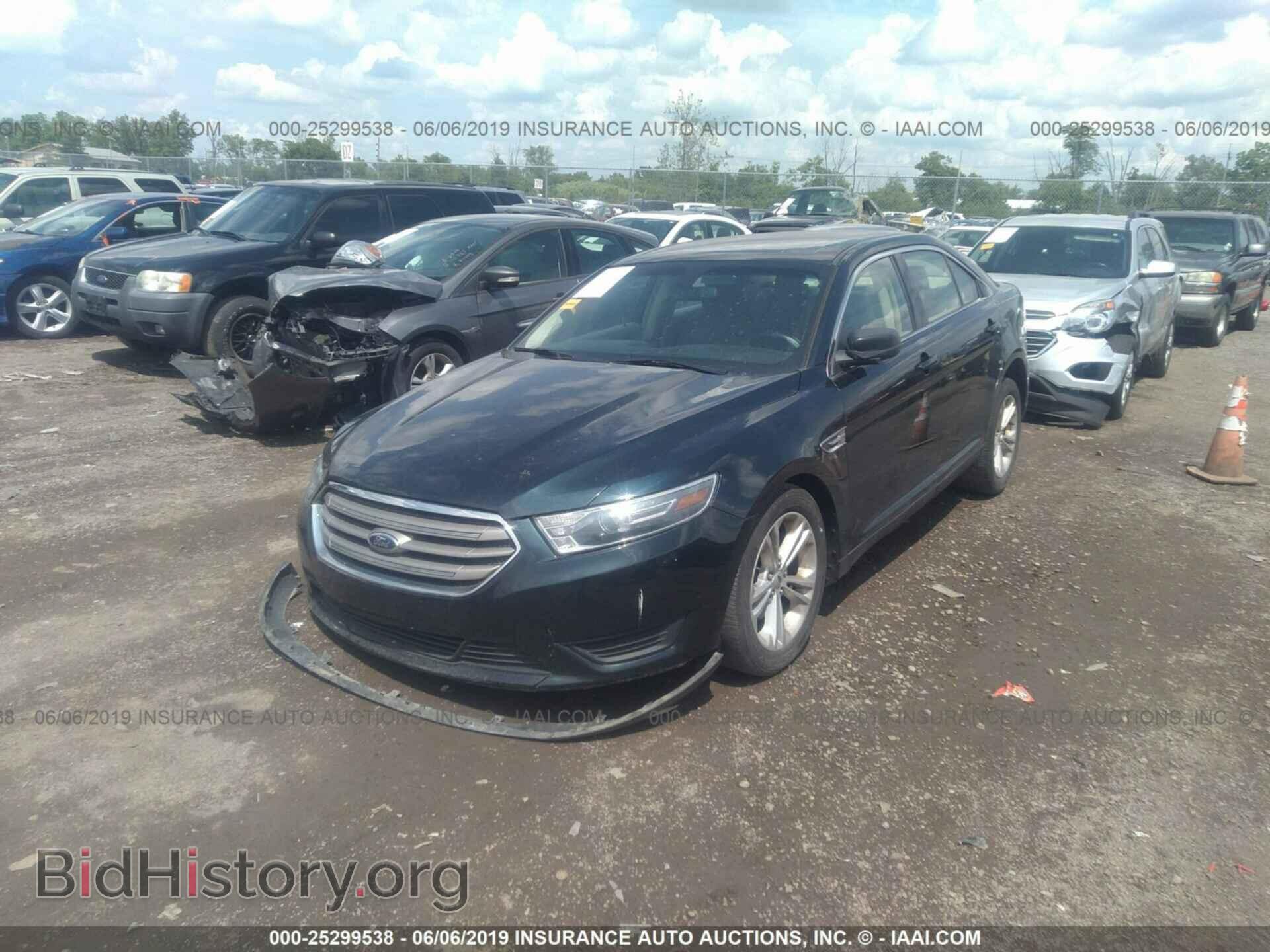 2015 FORD TAURUS - VIN: 1FAHP2D8XFG132201 - Фото 2