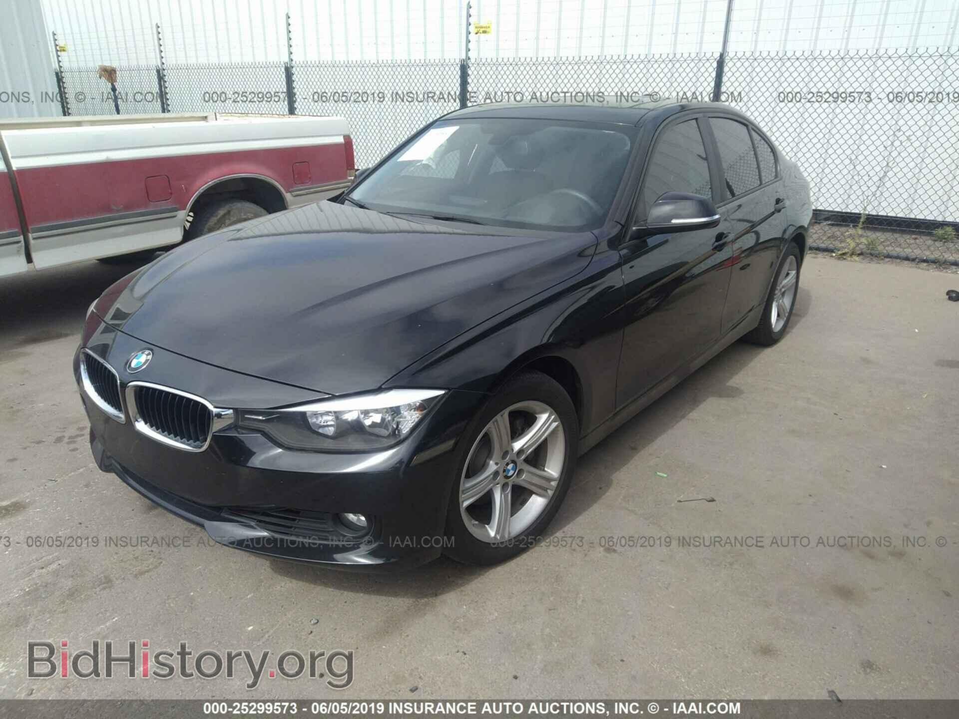 2012 BMW 328 - VIN: WBA3A5C5XCF344979 - Фото 2
