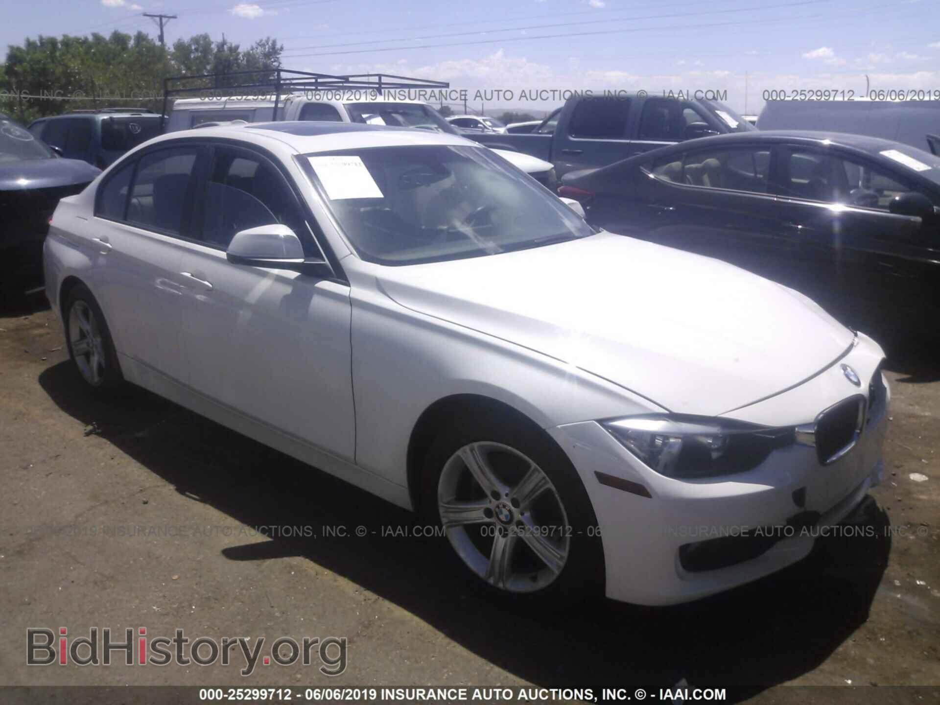 Photo WBA3B5C56DF598039 - BMW 328 2013