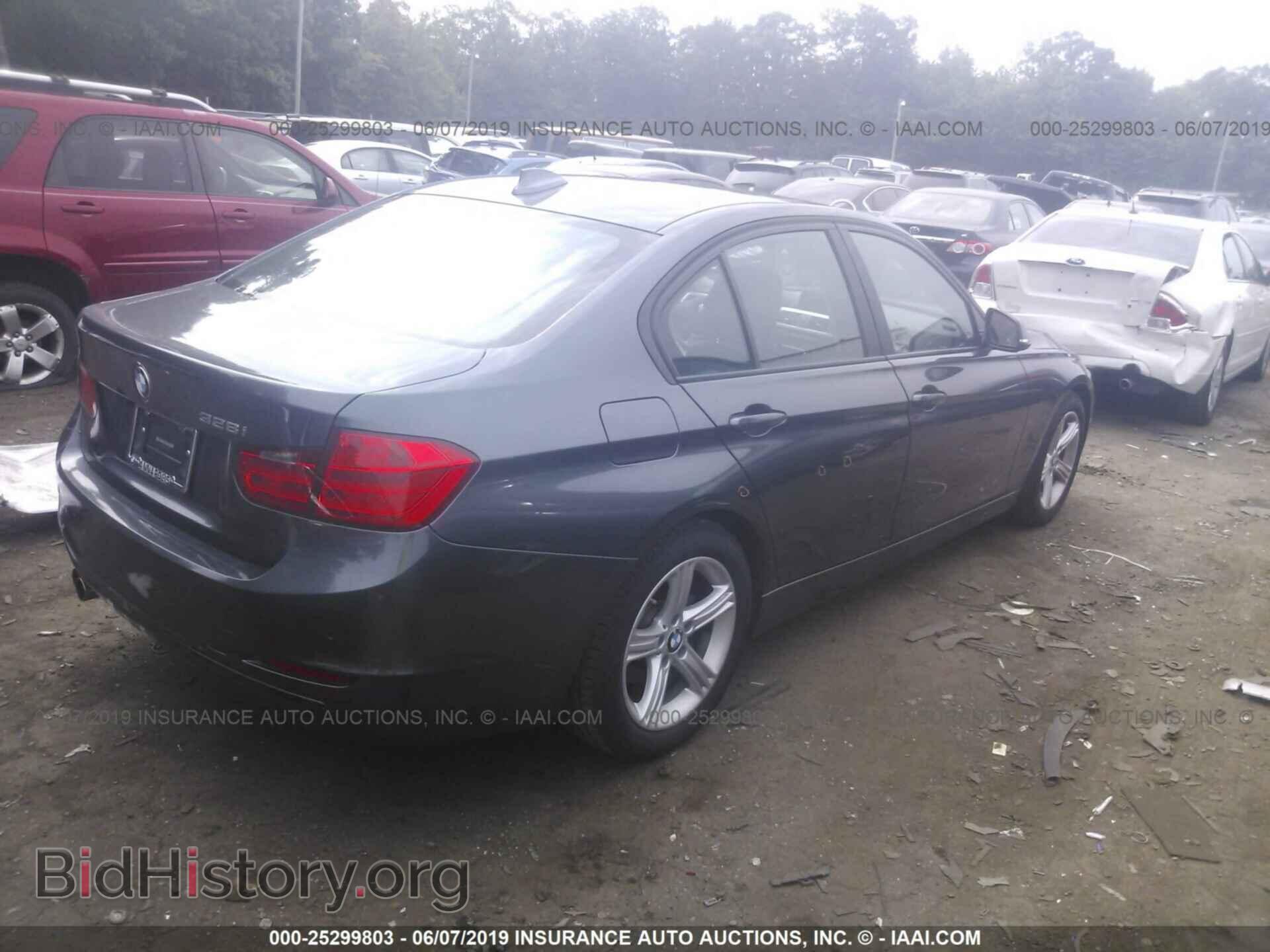 2013 BMW 328 - VIN: WBA3C1G53DNR45350 - Фото 4