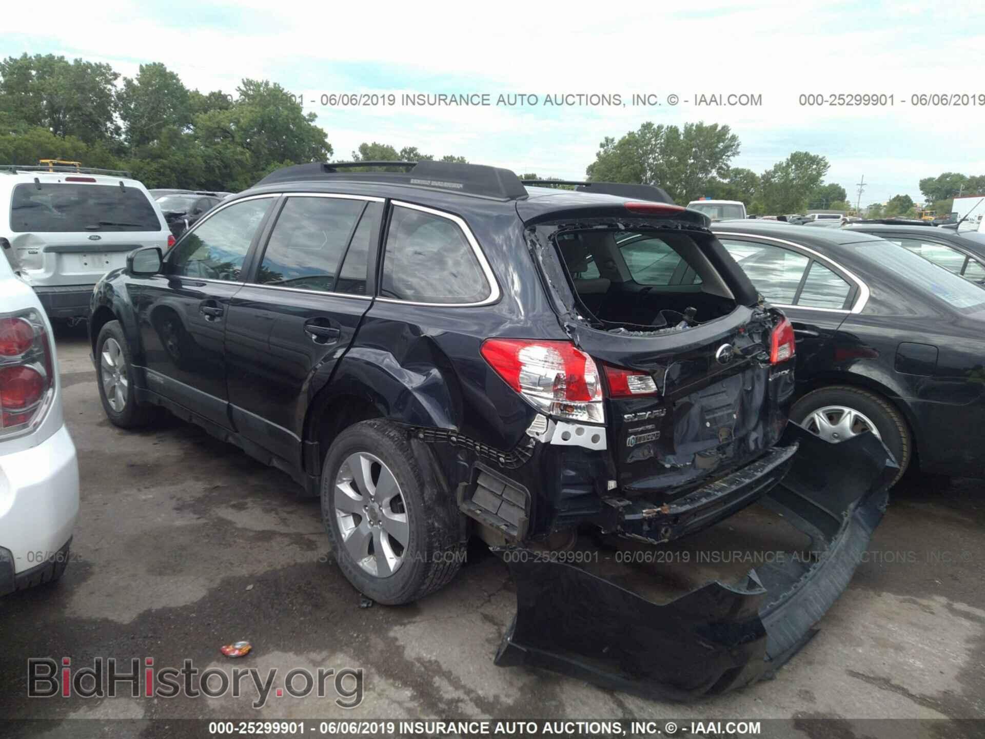 2012 SUBARU OUTBACK - VIN: 4S4BRCAC0C3218852 - Фото 3