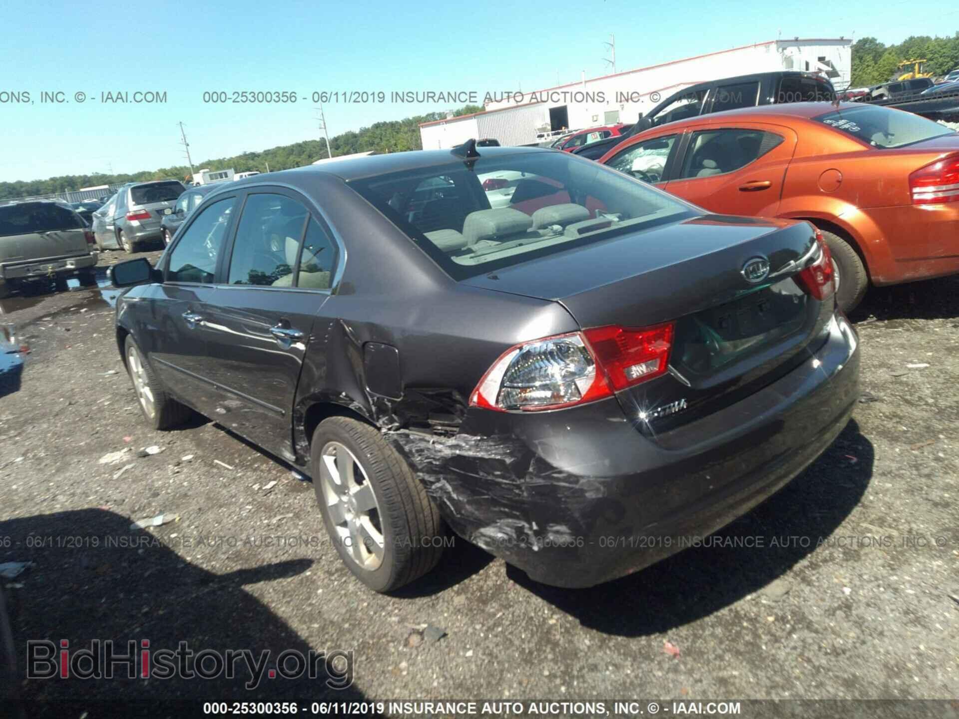 2009 KIA OPTIMA - VIN: KNAGE228295335451 - Фото 6
