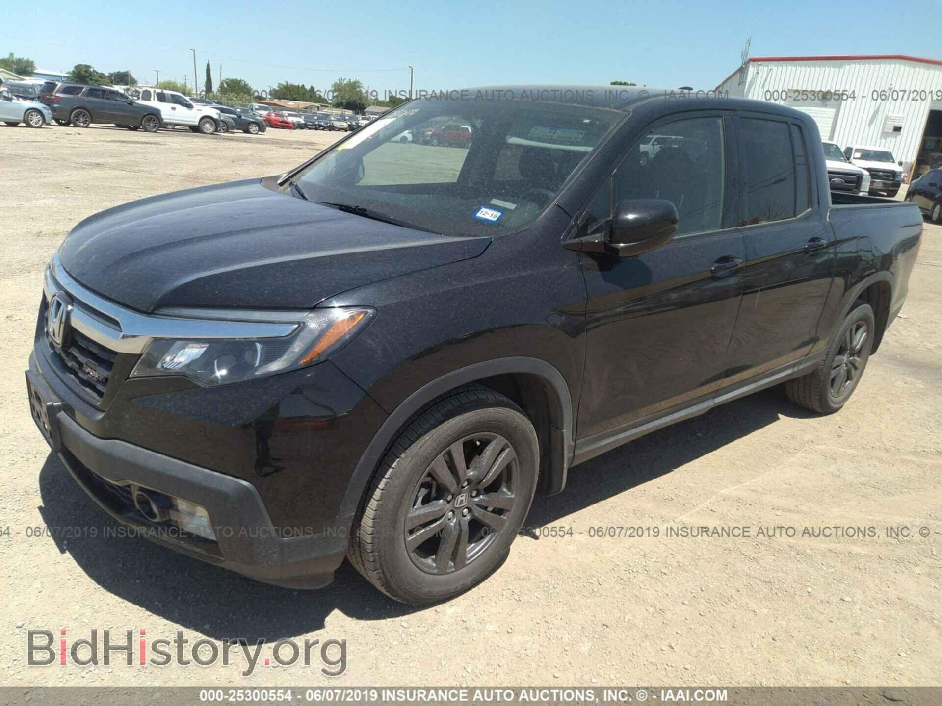 2017 HONDA RIDGELINE - VIN: 5FPYK2F1XHB004862 - Фото 2