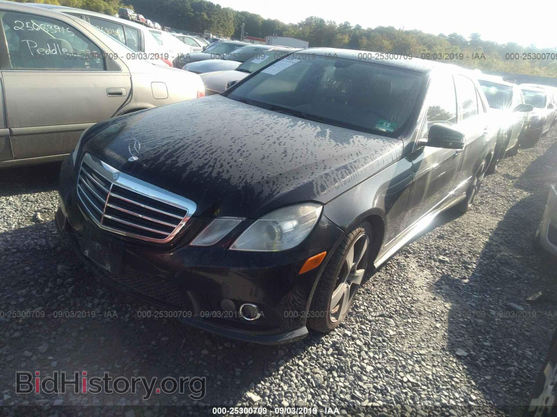 2010 MERCEDES-BENZ E - VIN: WDDHF8HB2AA106571 - Фото 2