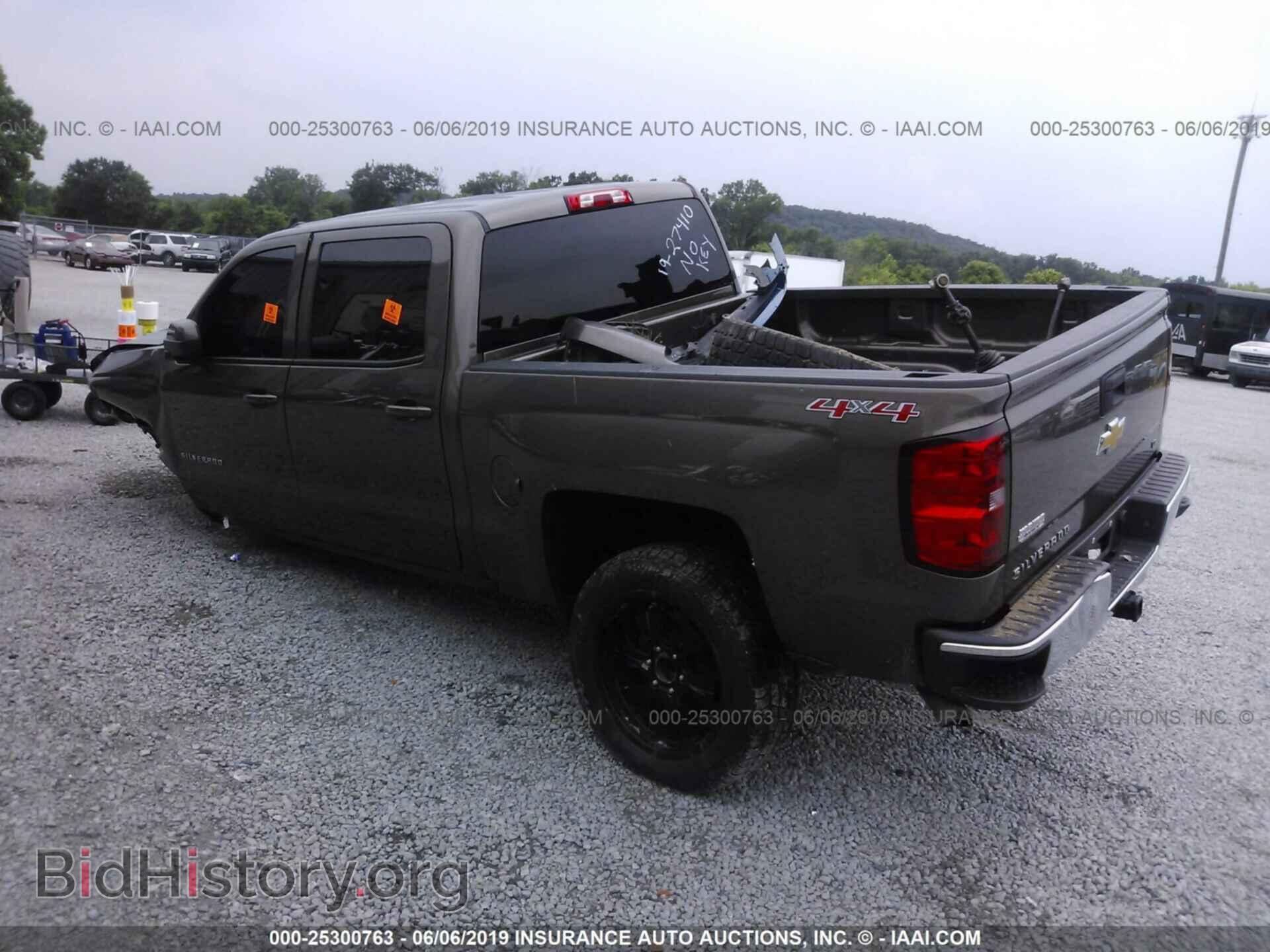 2014 CHEVROLET SILVERADO - VIN: 3GCUKREC2EG223341 - Фото 3