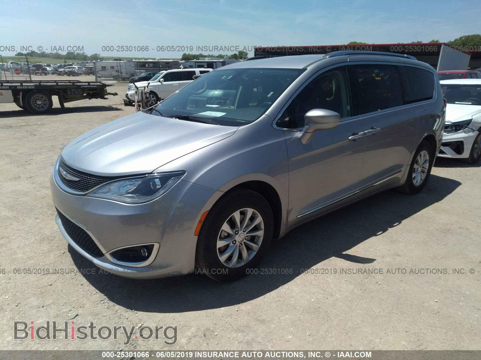 2018 CHRYSLER PACIFICA - VIN: 2C4RC1BG5JR110838 - Фото 2