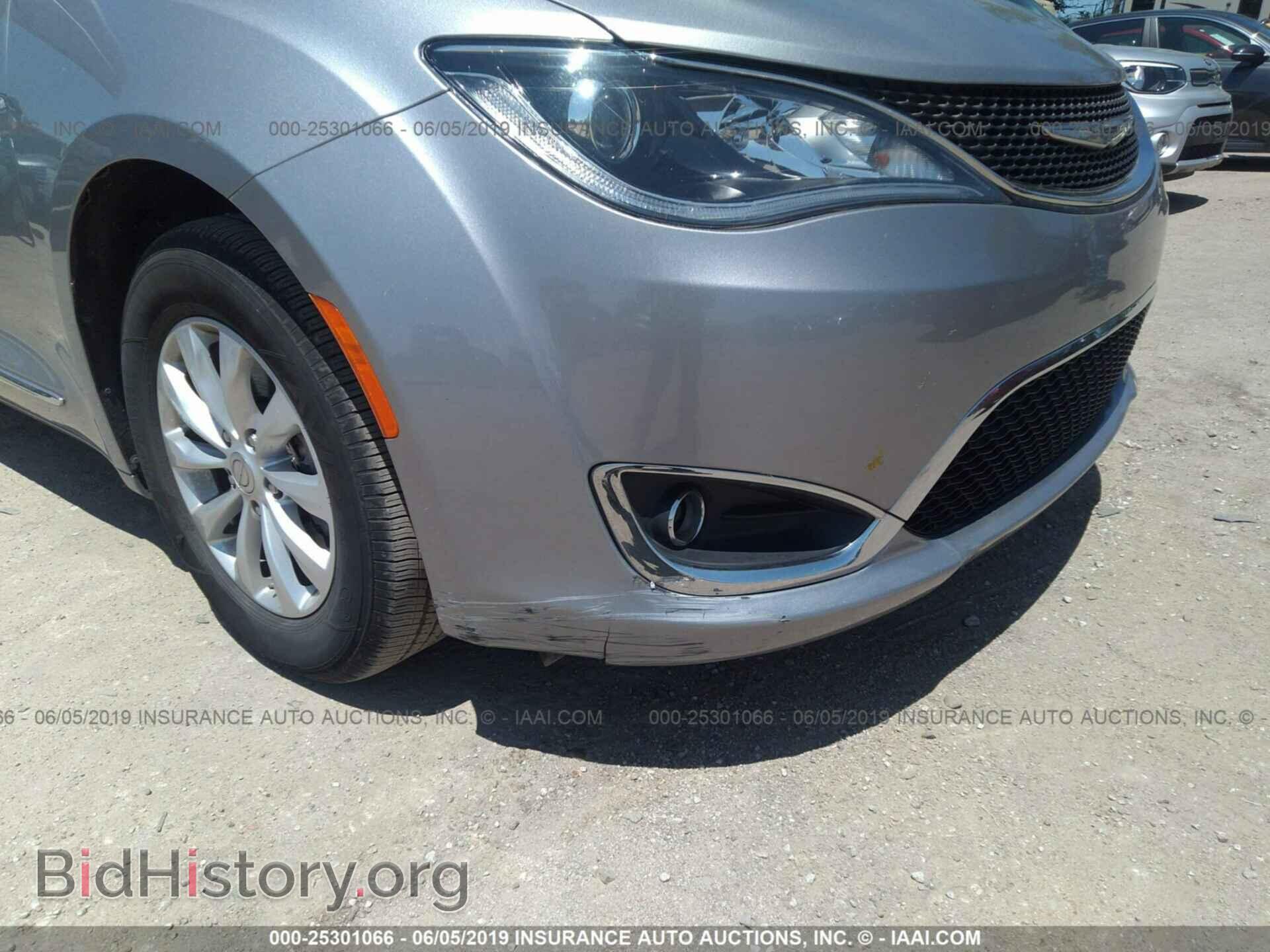 2018 CHRYSLER PACIFICA - VIN: 2C4RC1BG5JR110838 - Фото 6