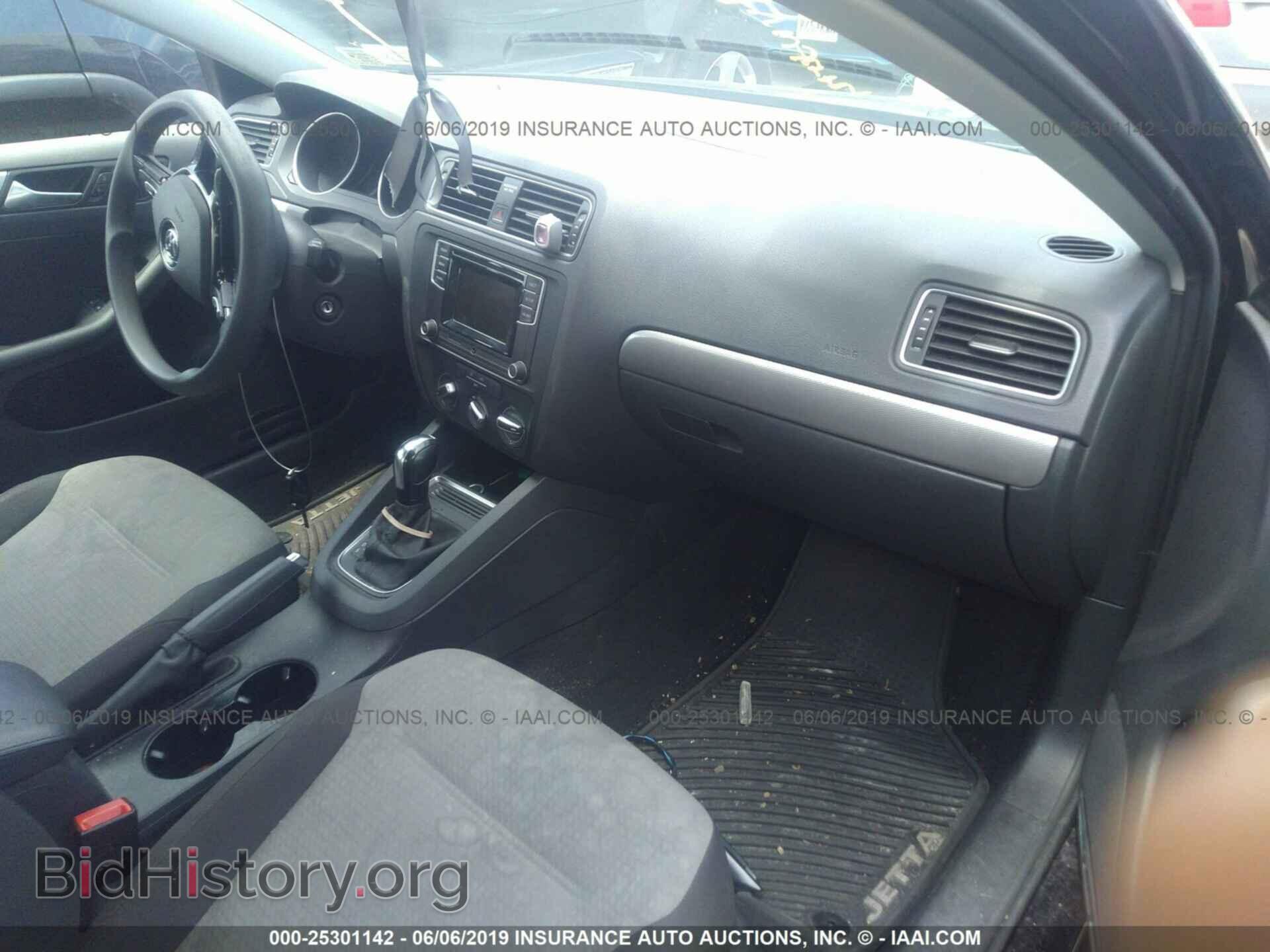 2017 VOLKSWAGEN JETTA - VIN: 3VW2B7AJ6HM368143 - Фото 5