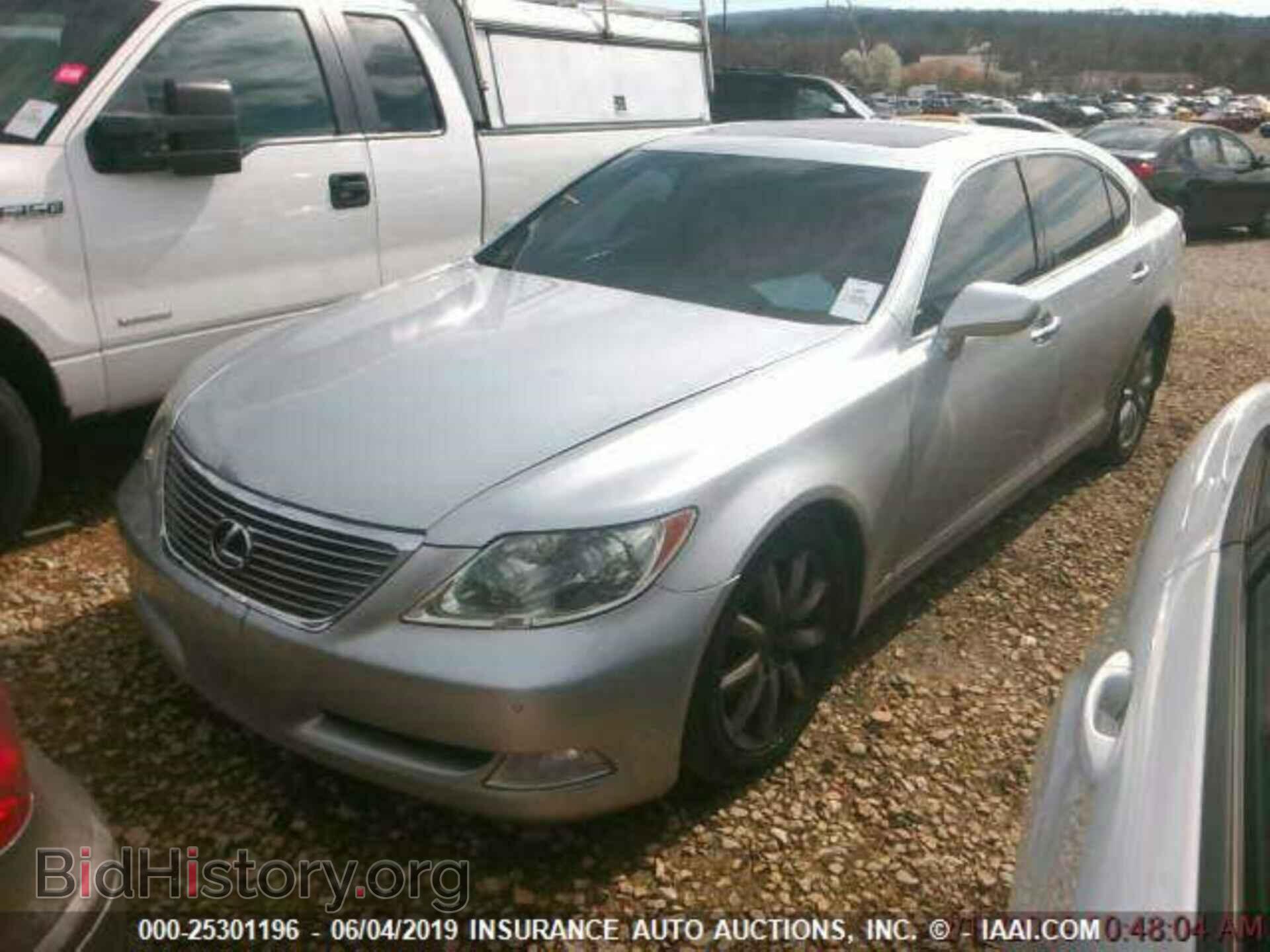 Photo JTHGL46F675018247 - LEXUS LS 2007