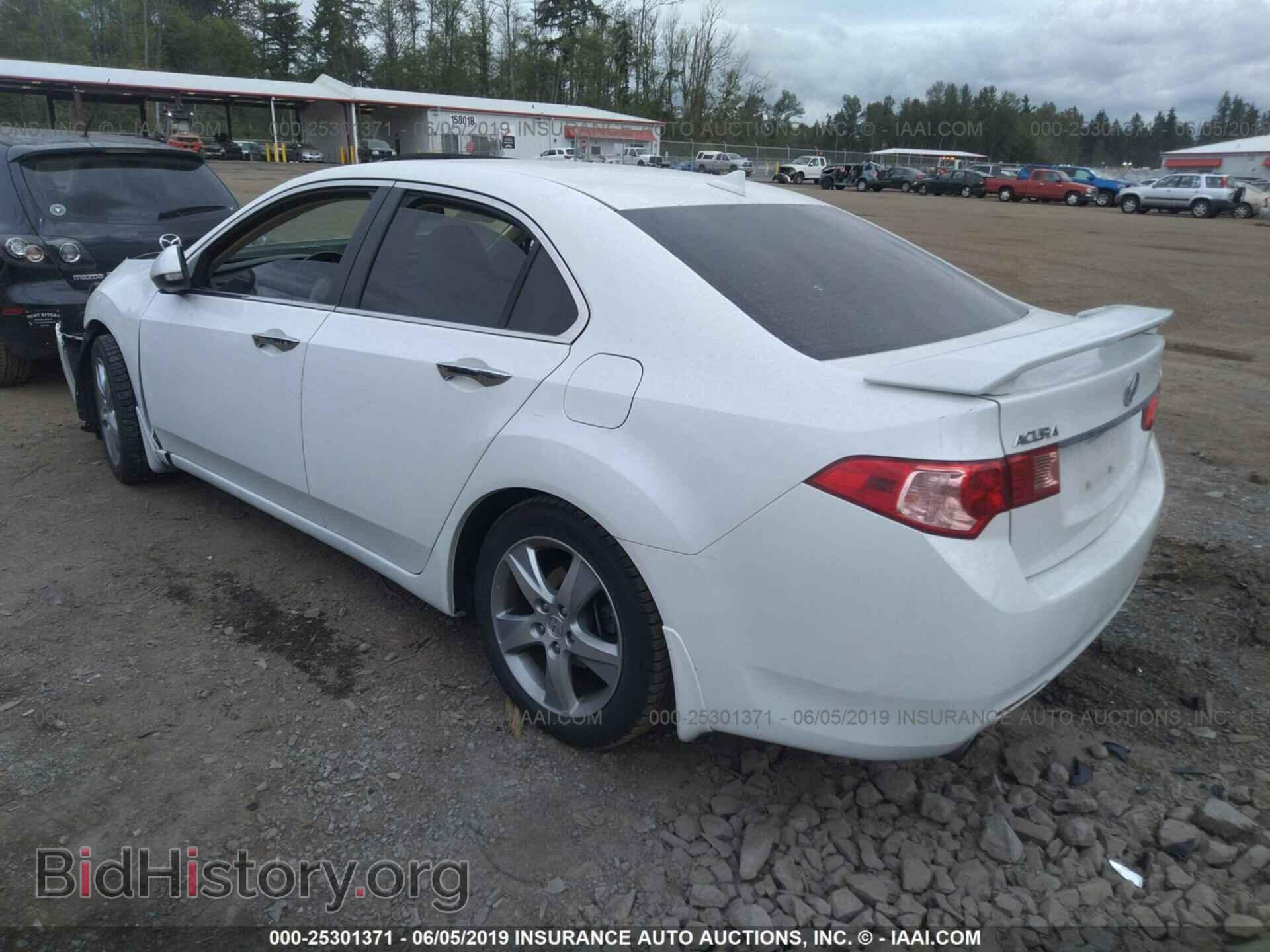 2014 ACURA TSX - VIN: JH4CU2F65EC005644 - Фото 3