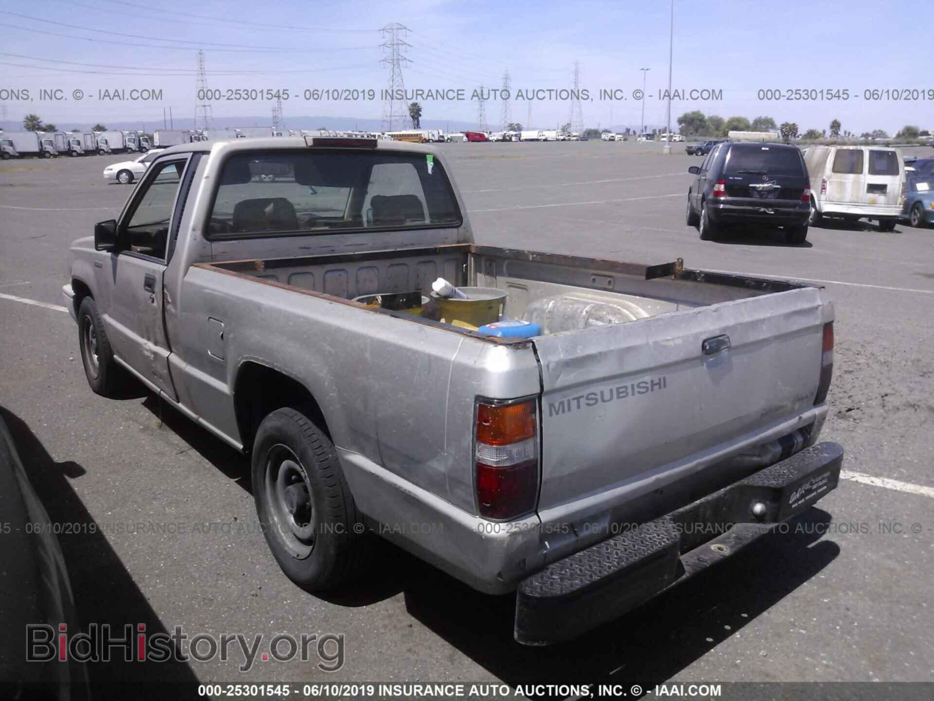 1994 MITSUBISHI MIGHTY MAX - VIN: JA7LS21G5RP005128 - Фото 3