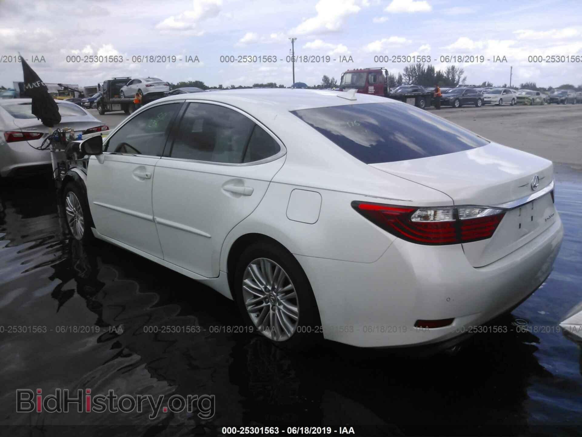 2014 LEXUS ES - VIN: JTHBK1GG4E2122608 - Photo 3
