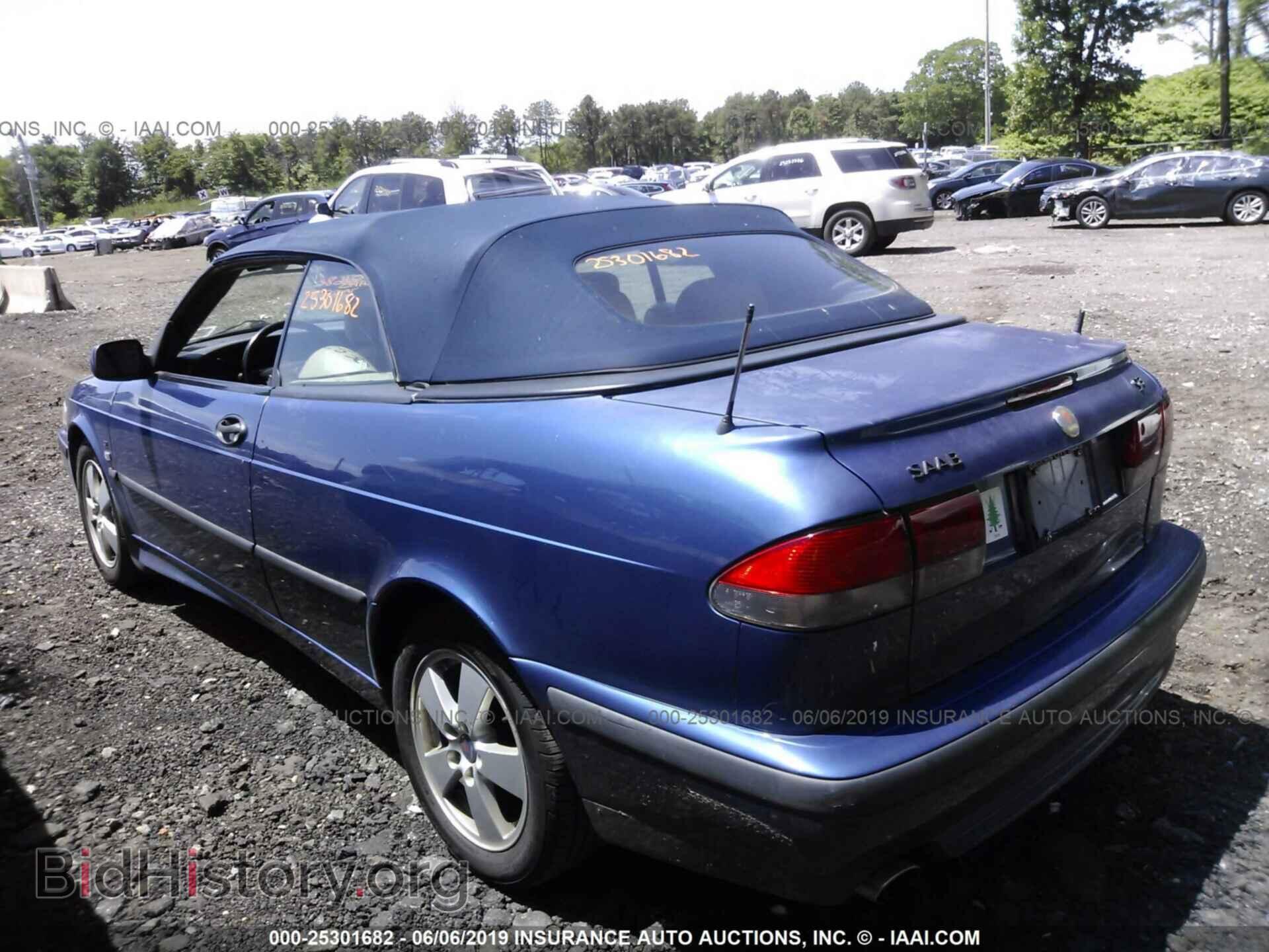 2003 SAAB 9-3 - VIN: YS3DF78K337002943 - Photo 3