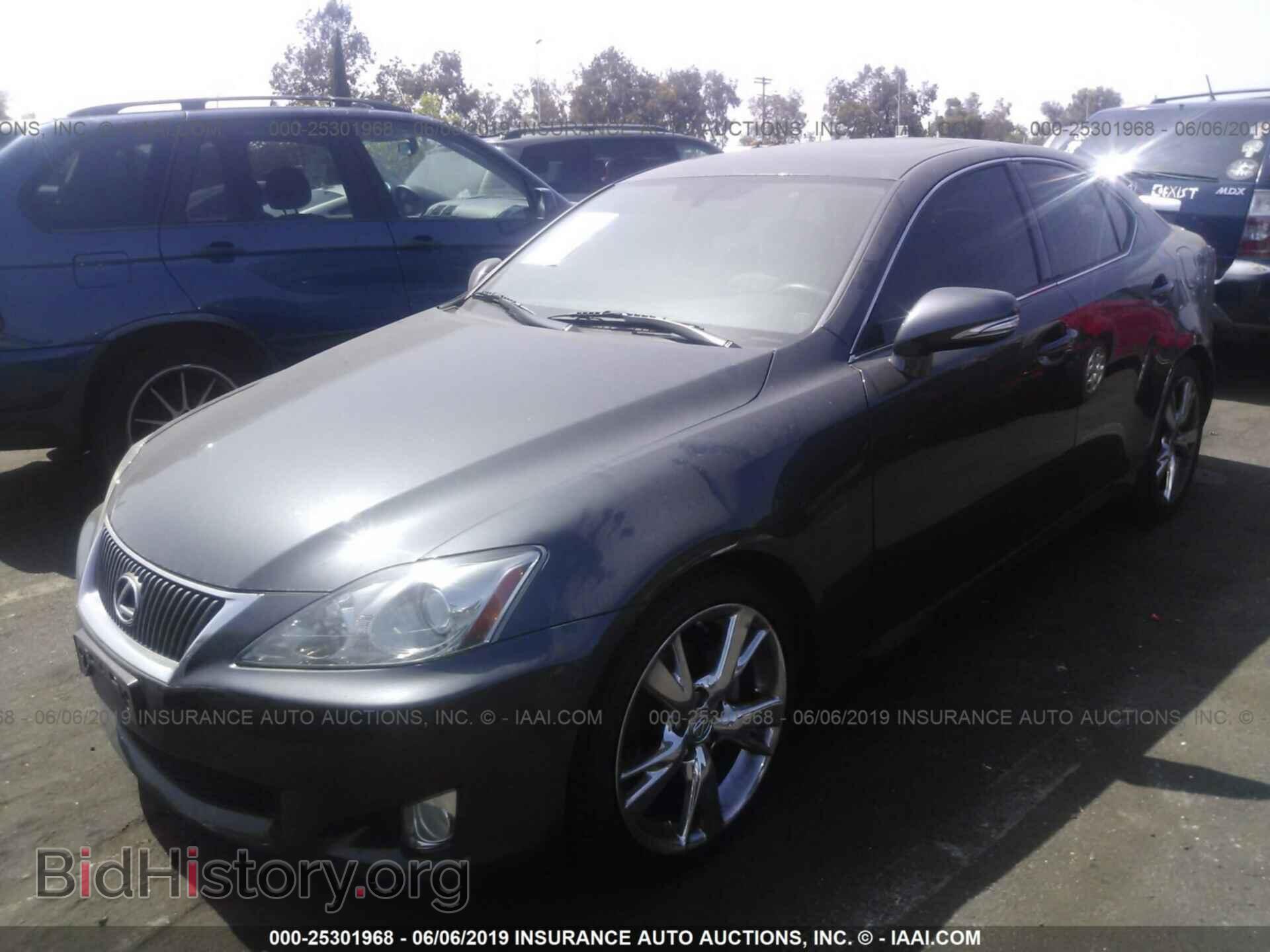 2010 LEXUS IS - VIN: JTHBF5C29A5126801 - Photo 2
